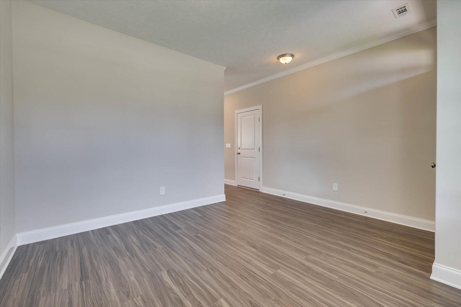 420 Arrowwood Drive Property Photo 32