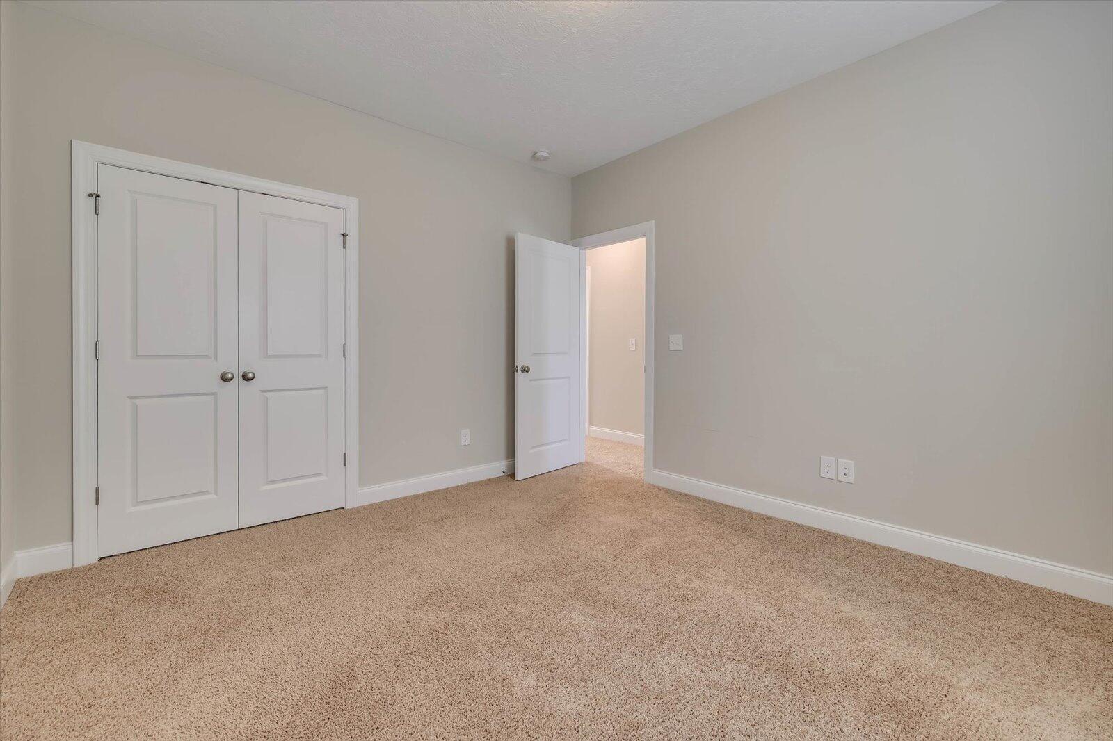 420 Arrowwood Drive Property Photo 34