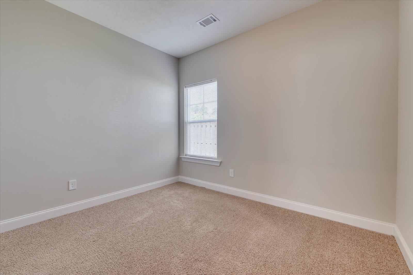 420 Arrowwood Drive Property Photo 36