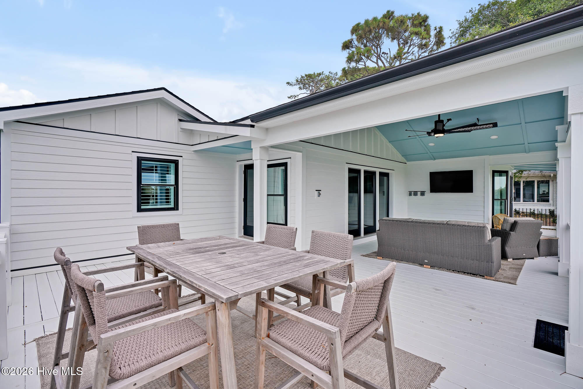 116 River Drive Property Photo 19