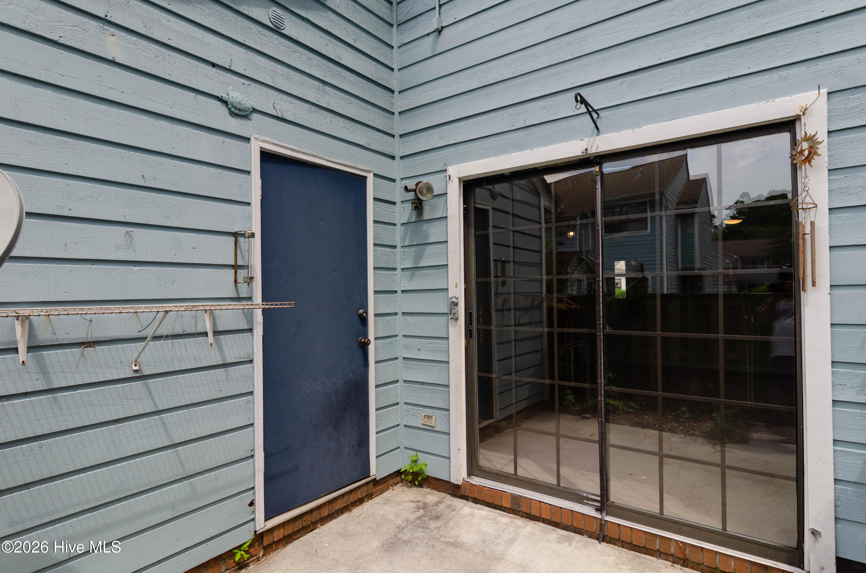 1733 41st Street Apt A Property Photo 12