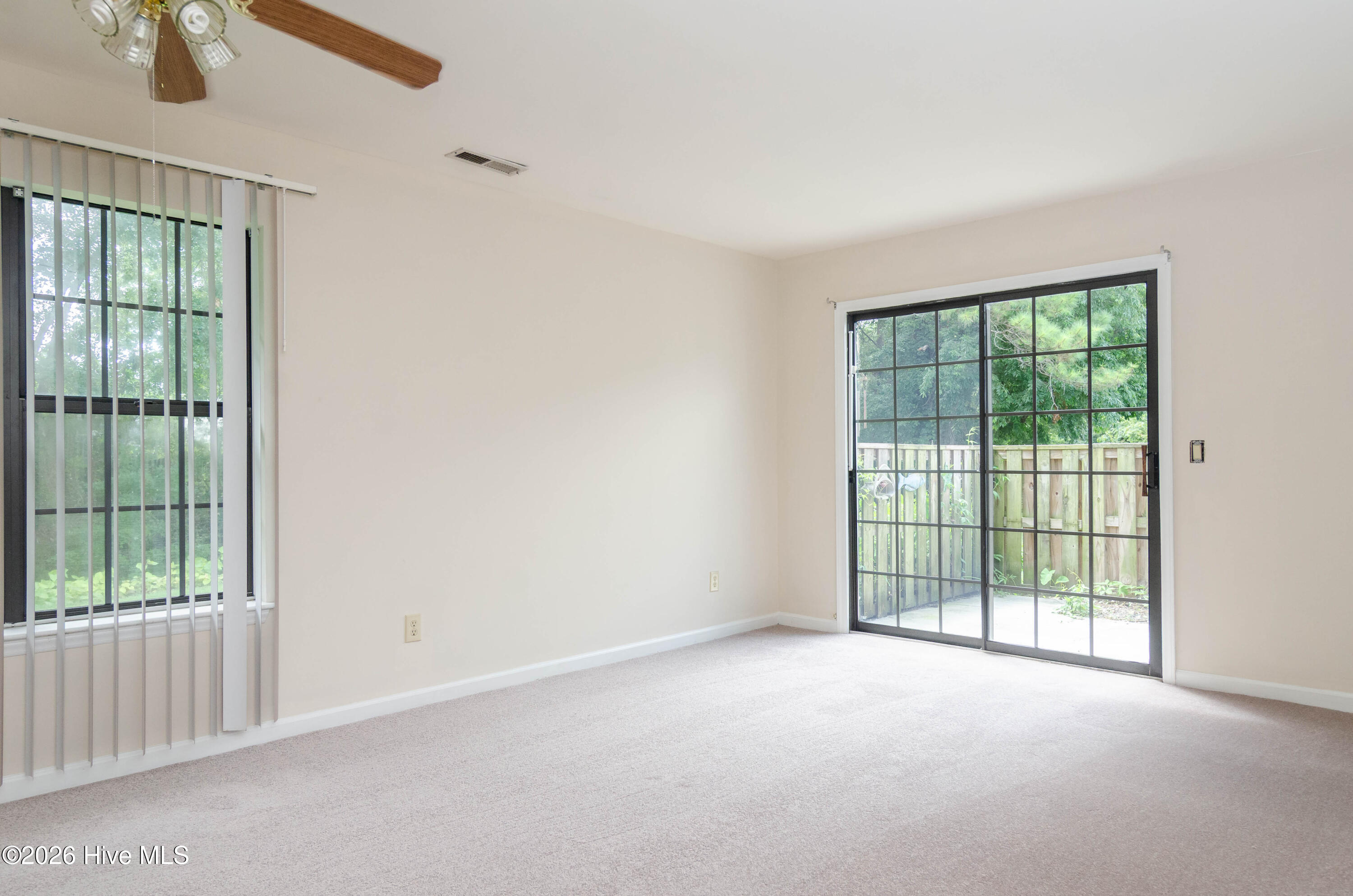 1733 41st Street Apt A Property Photo 13