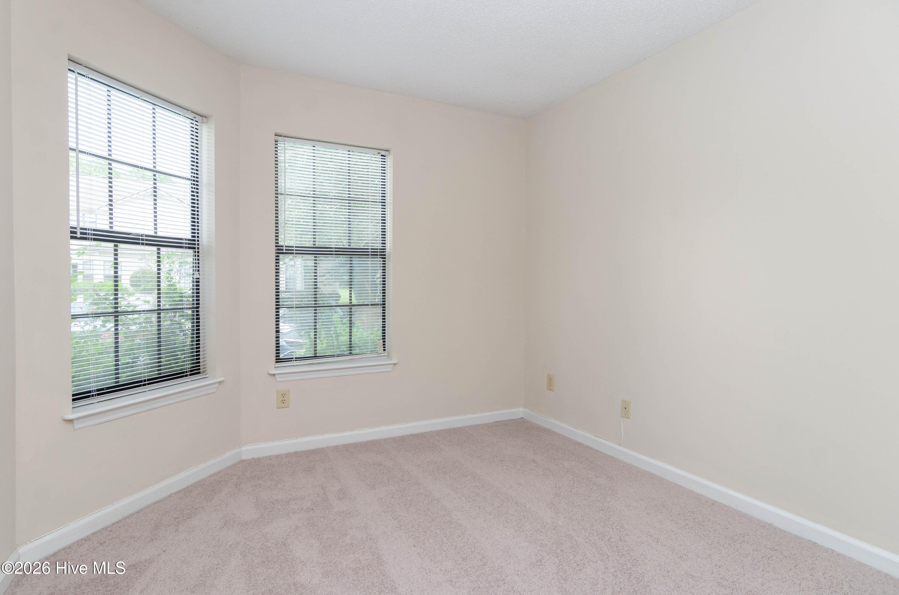 1733 41st Street Apt A Property Photo 14