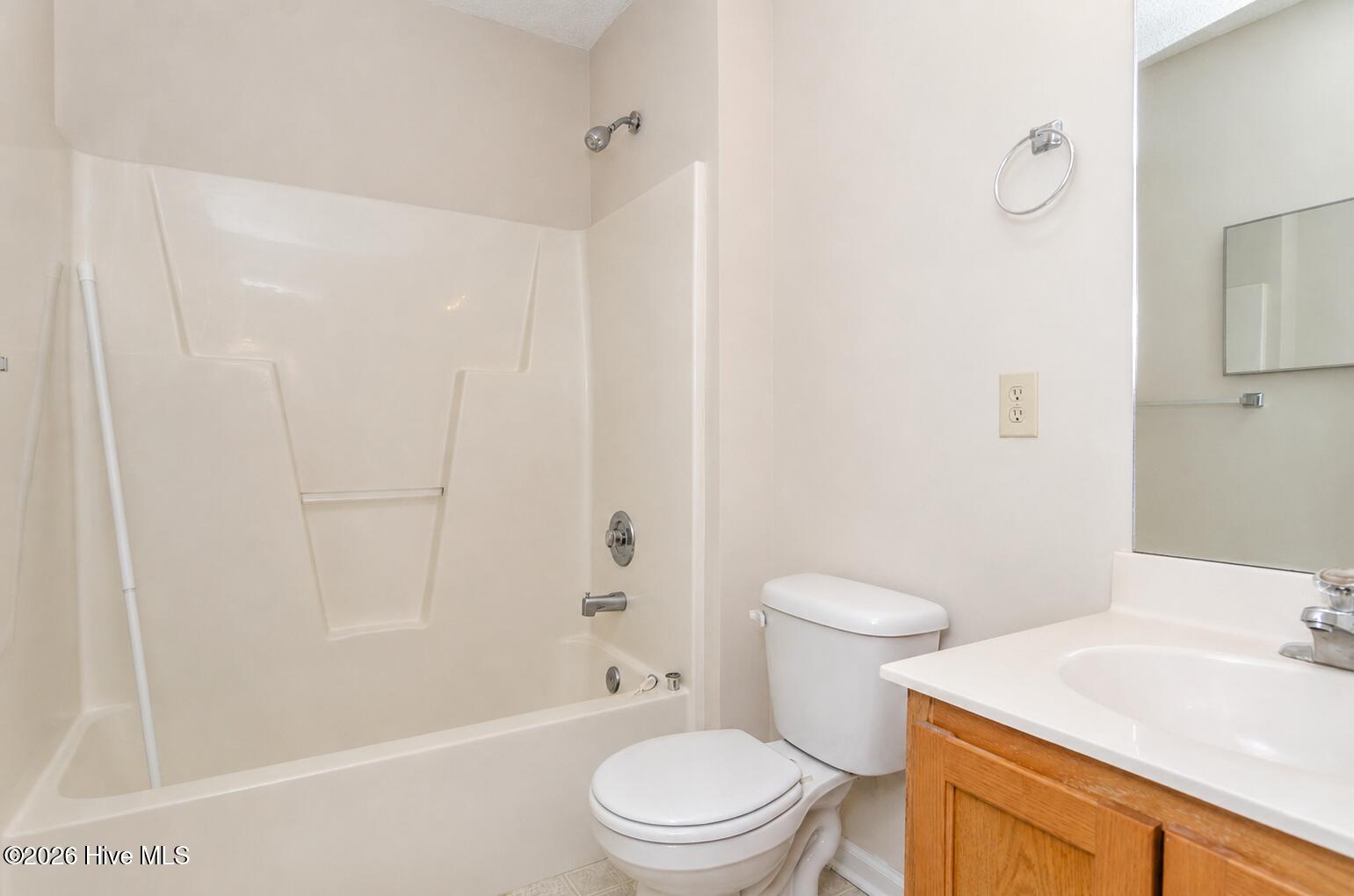 1733 41st Street Apt A Property Photo 16
