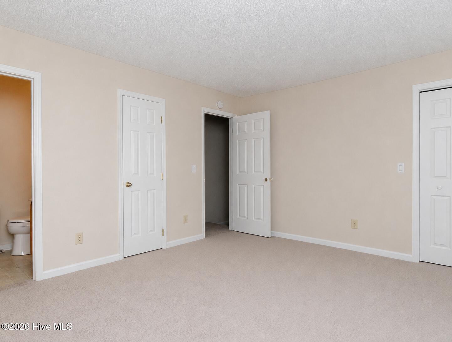 1733 41st Street Apt A Property Photo 22