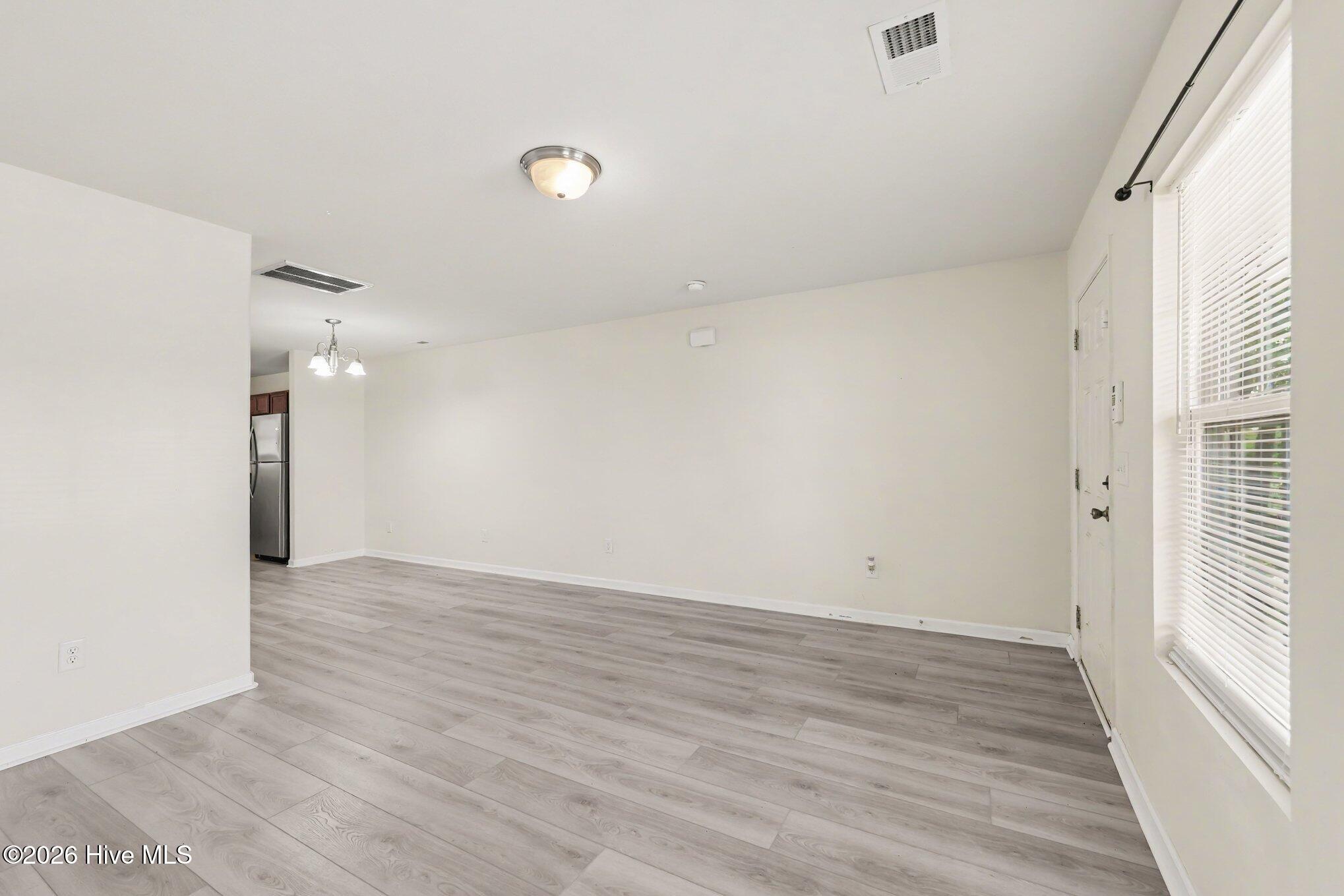 1168 Brooksridge Way Property Photo 6