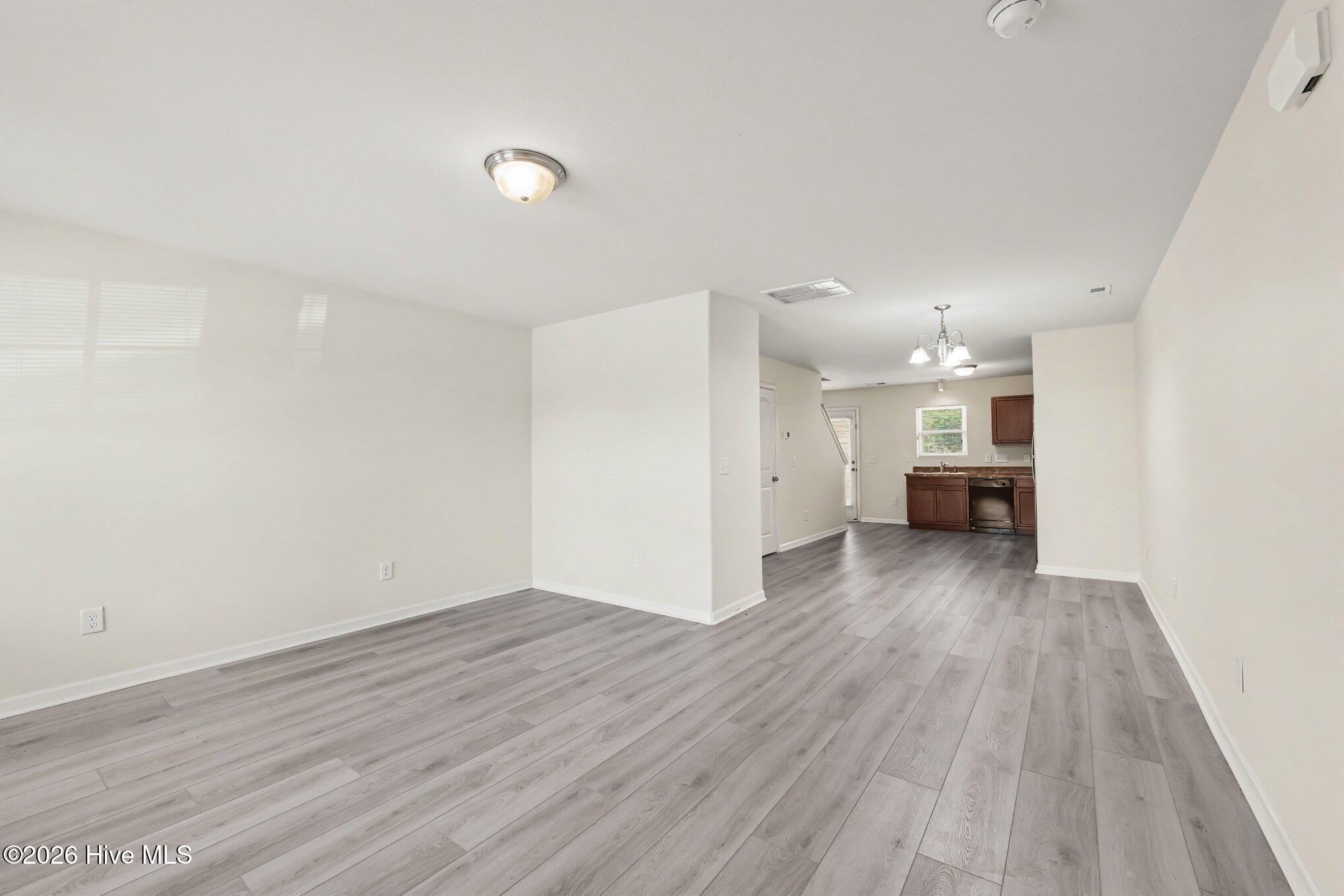 1168 Brooksridge Way Property Photo 8