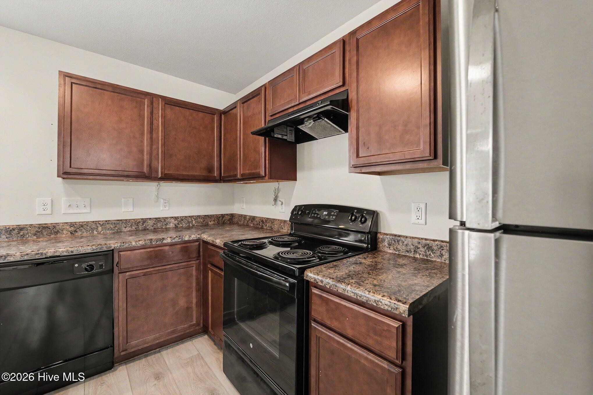 1168 Brooksridge Way Property Photo 13