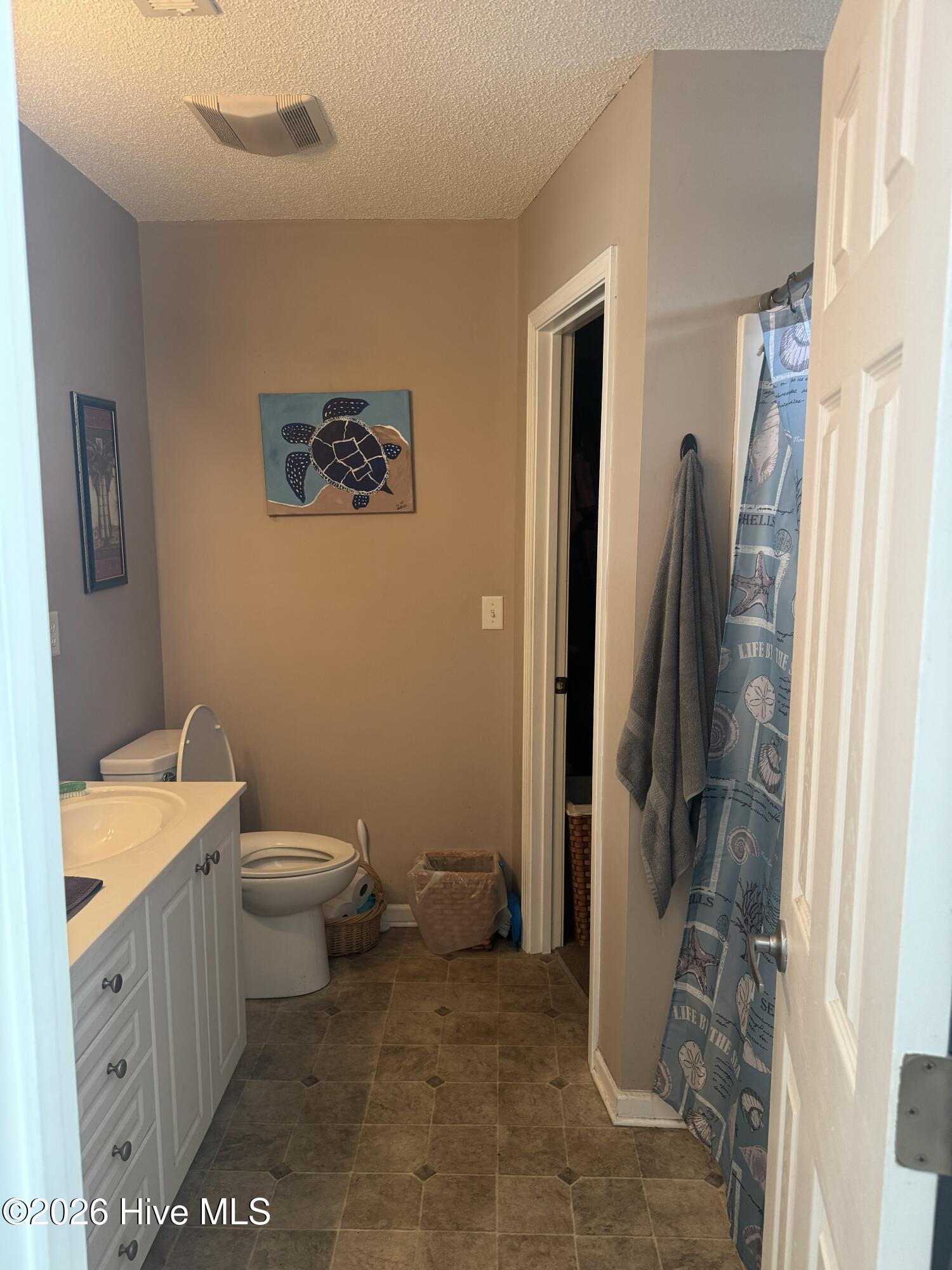 411 Brewster Lane Property Photo 11