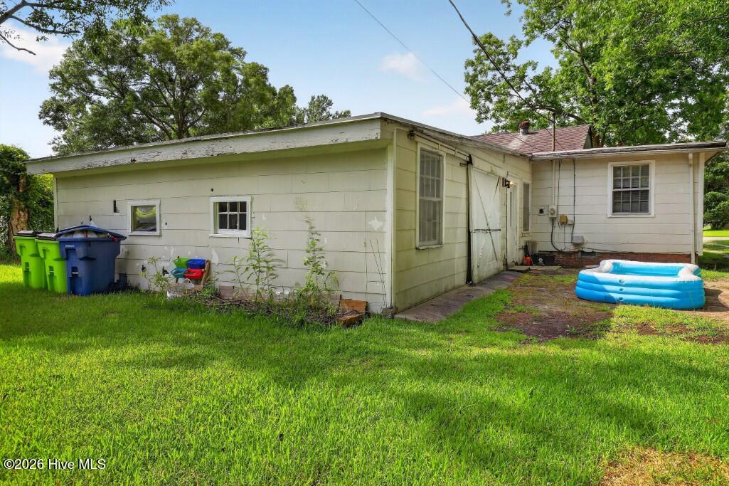 113 Kenneth Boulevard Property Photo 18