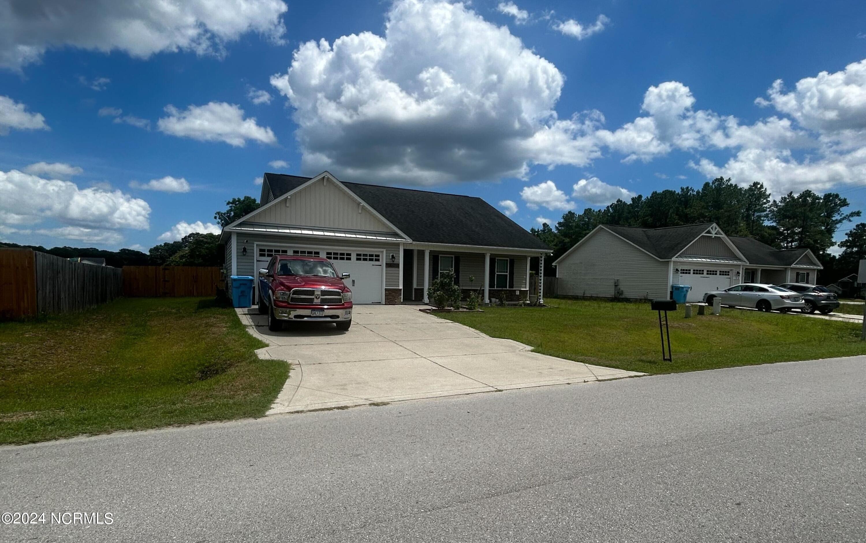 102 Gobblers Way Property Photo 2