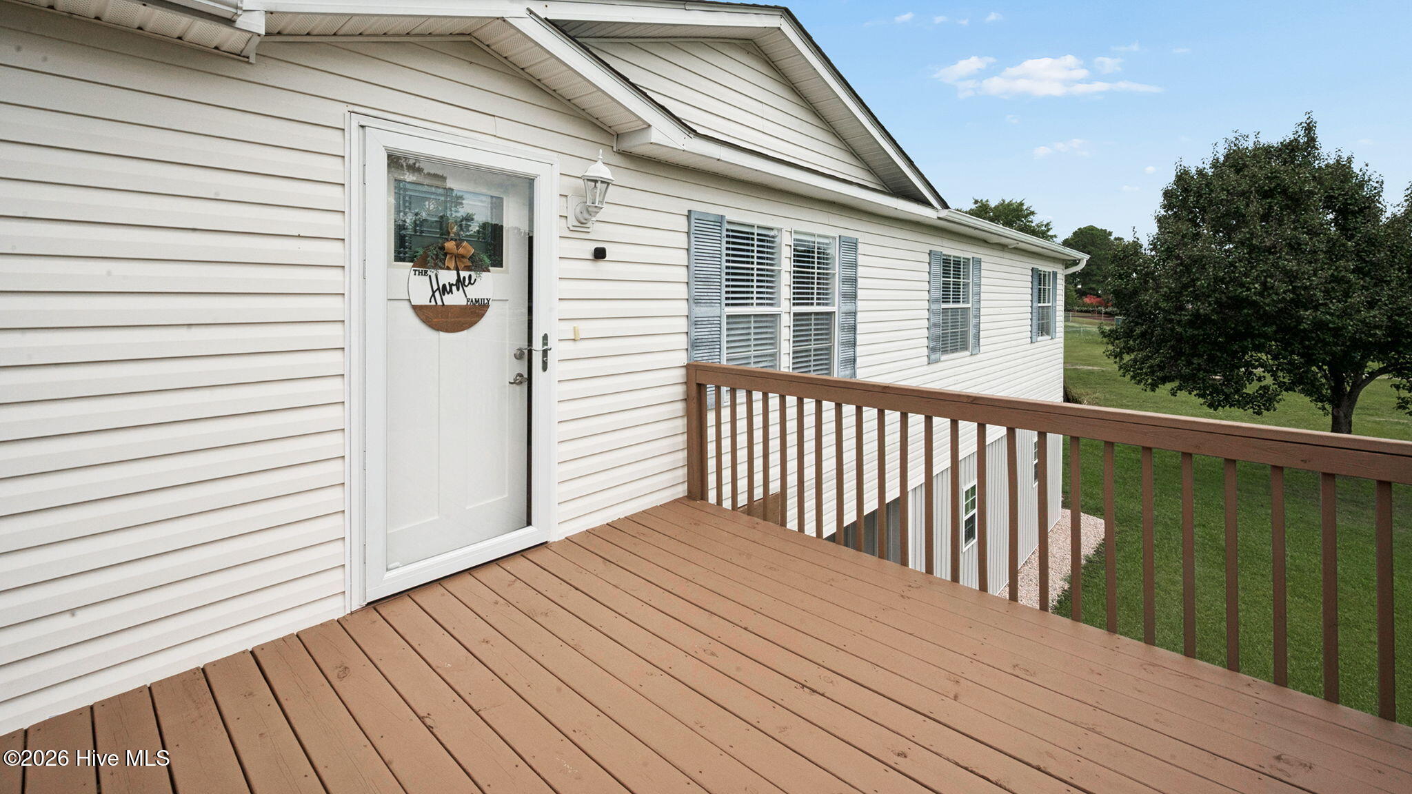 272 Bay Shore Drive Property Photo 8