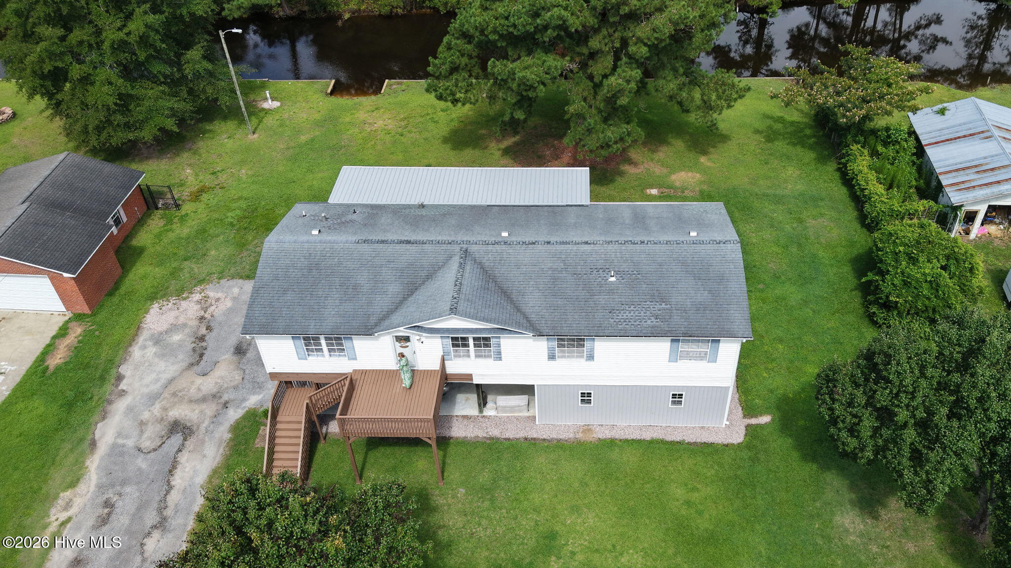 272 Bay Shore Drive Property Photo 59