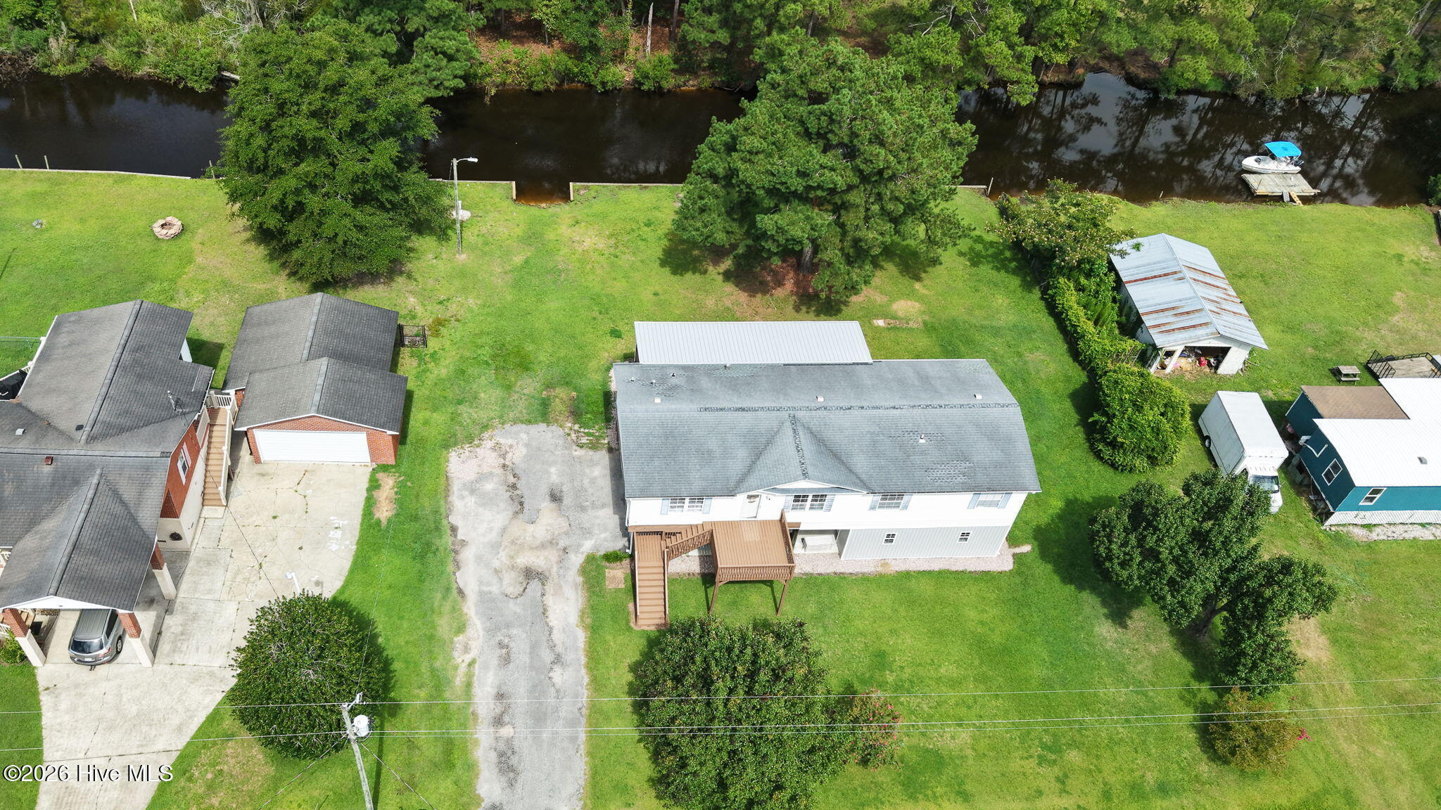 272 Bay Shore Drive Property Photo 62