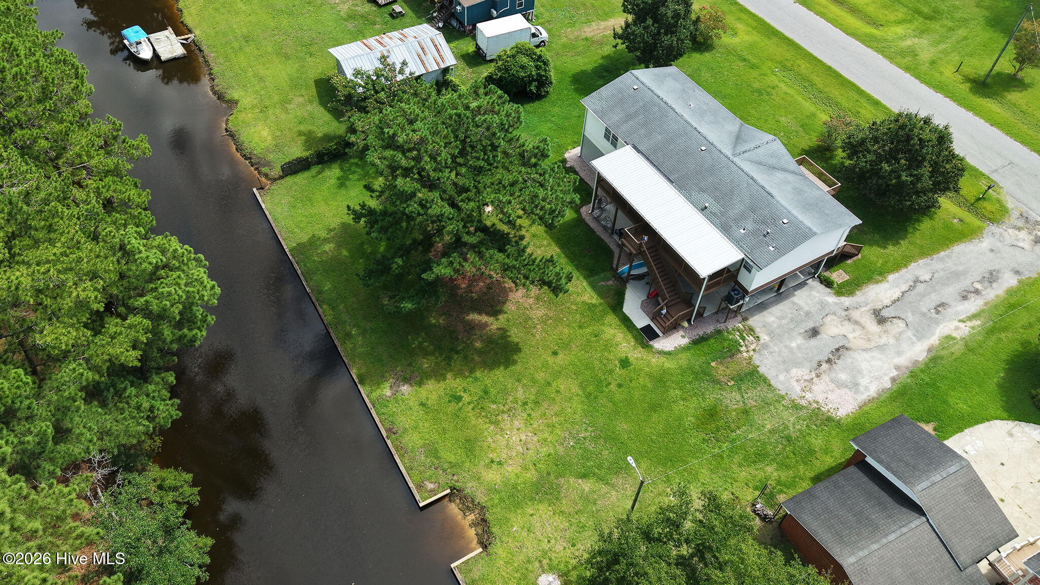 272 Bay Shore Drive Property Photo 63