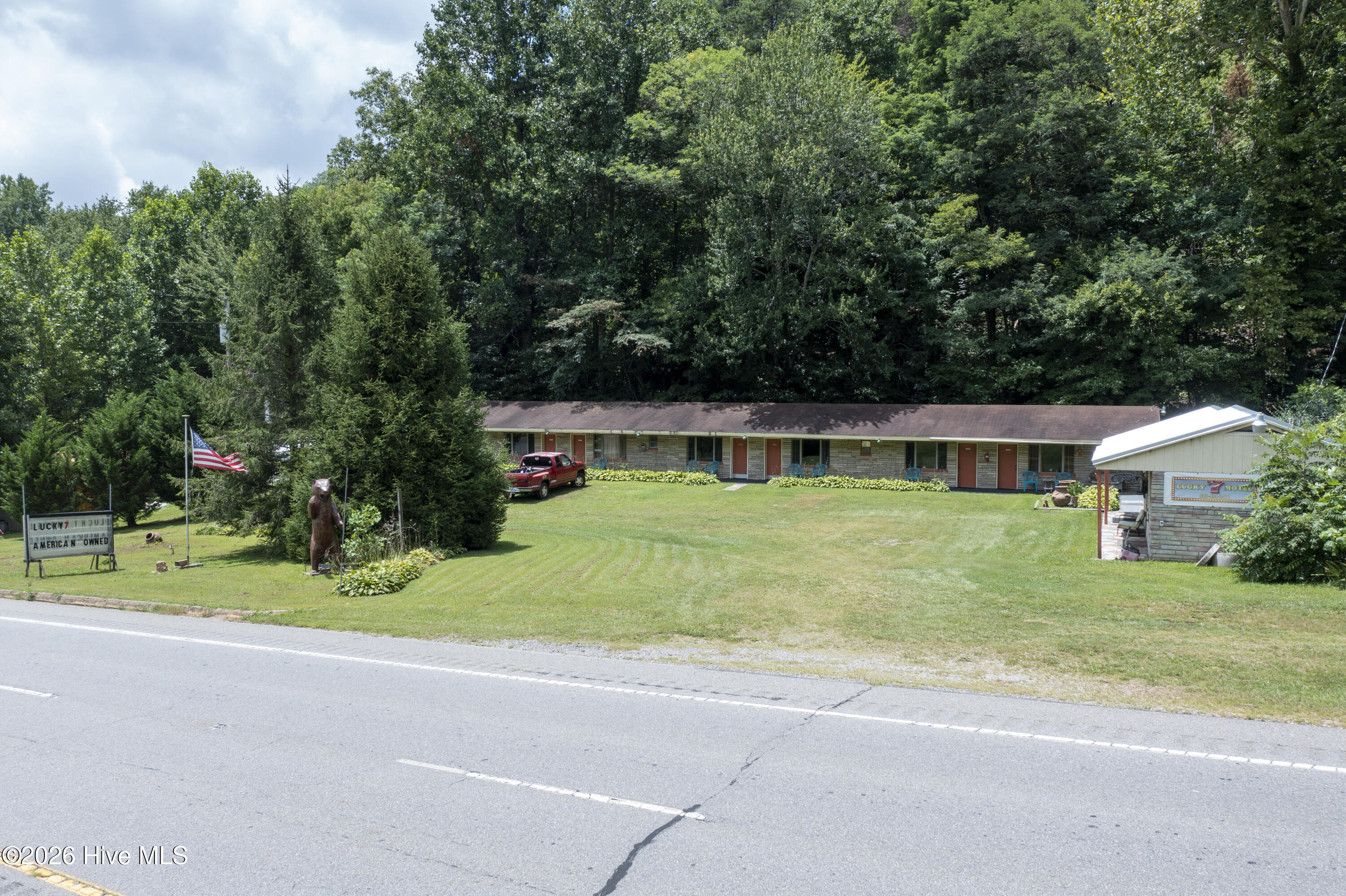 19853 W Us 64 Property Photo 4