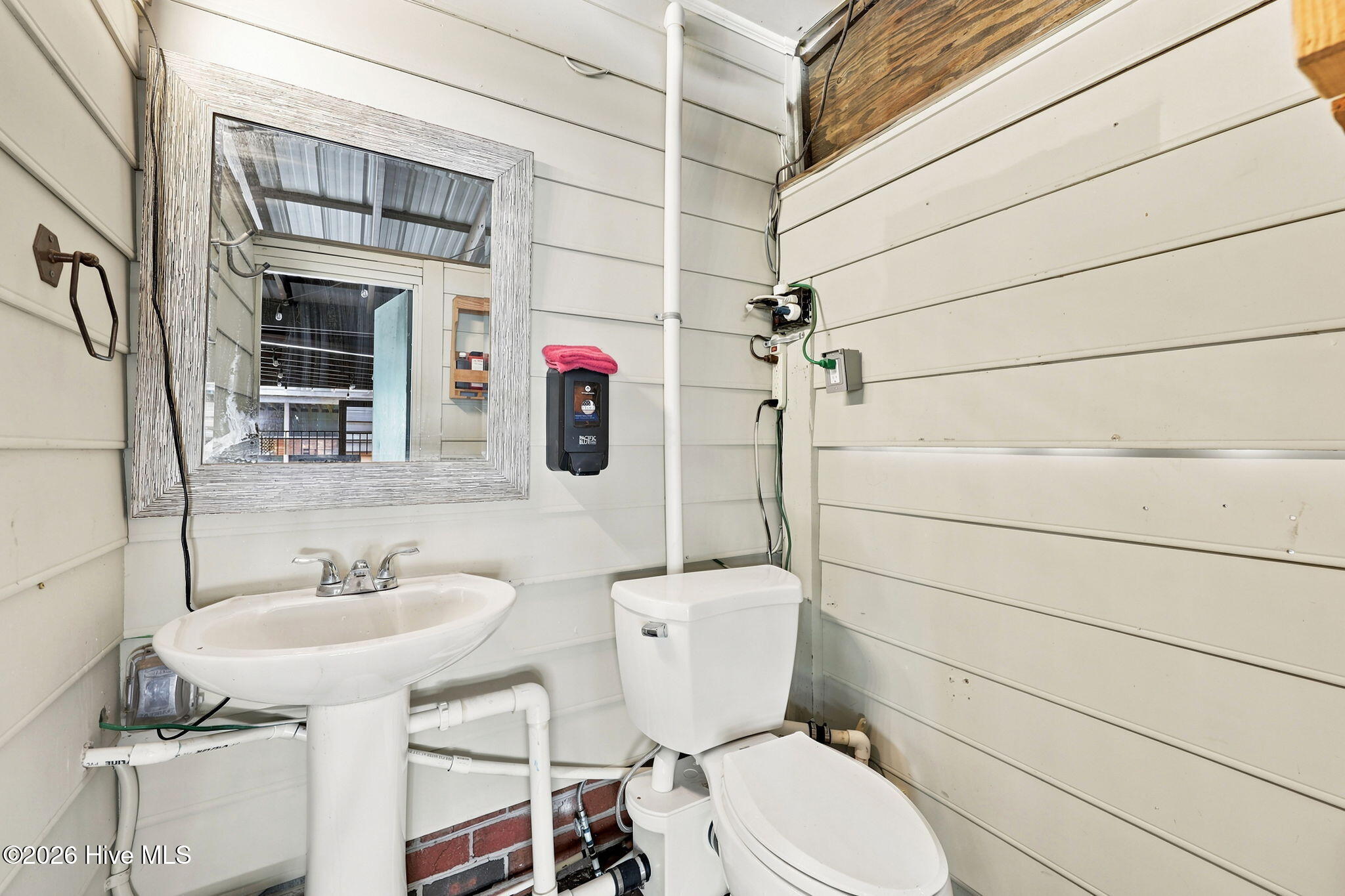 402 Wesley Road Property Photo 66