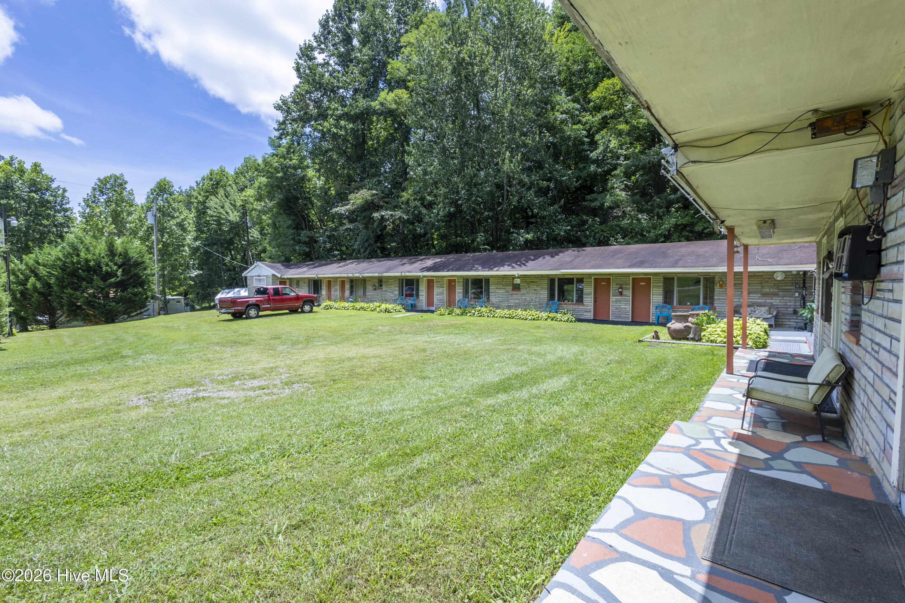 19853 W. Us 64 Property Photo 14