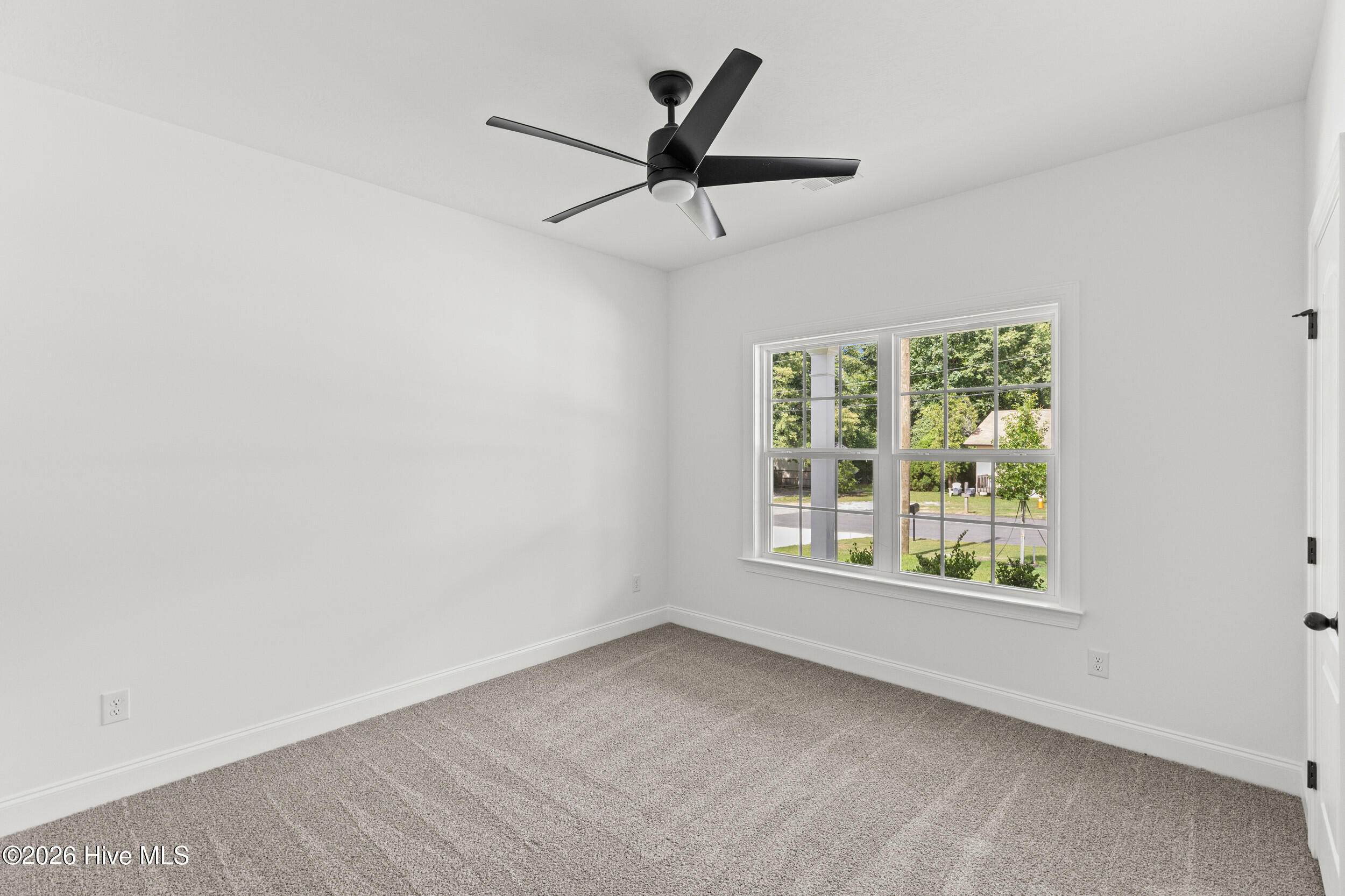 102 Walton Drive Property Photo 23