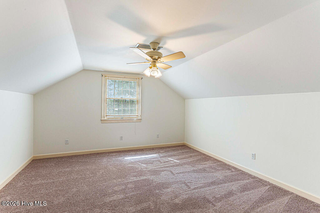 42 Village Green Circle Property Photo 20