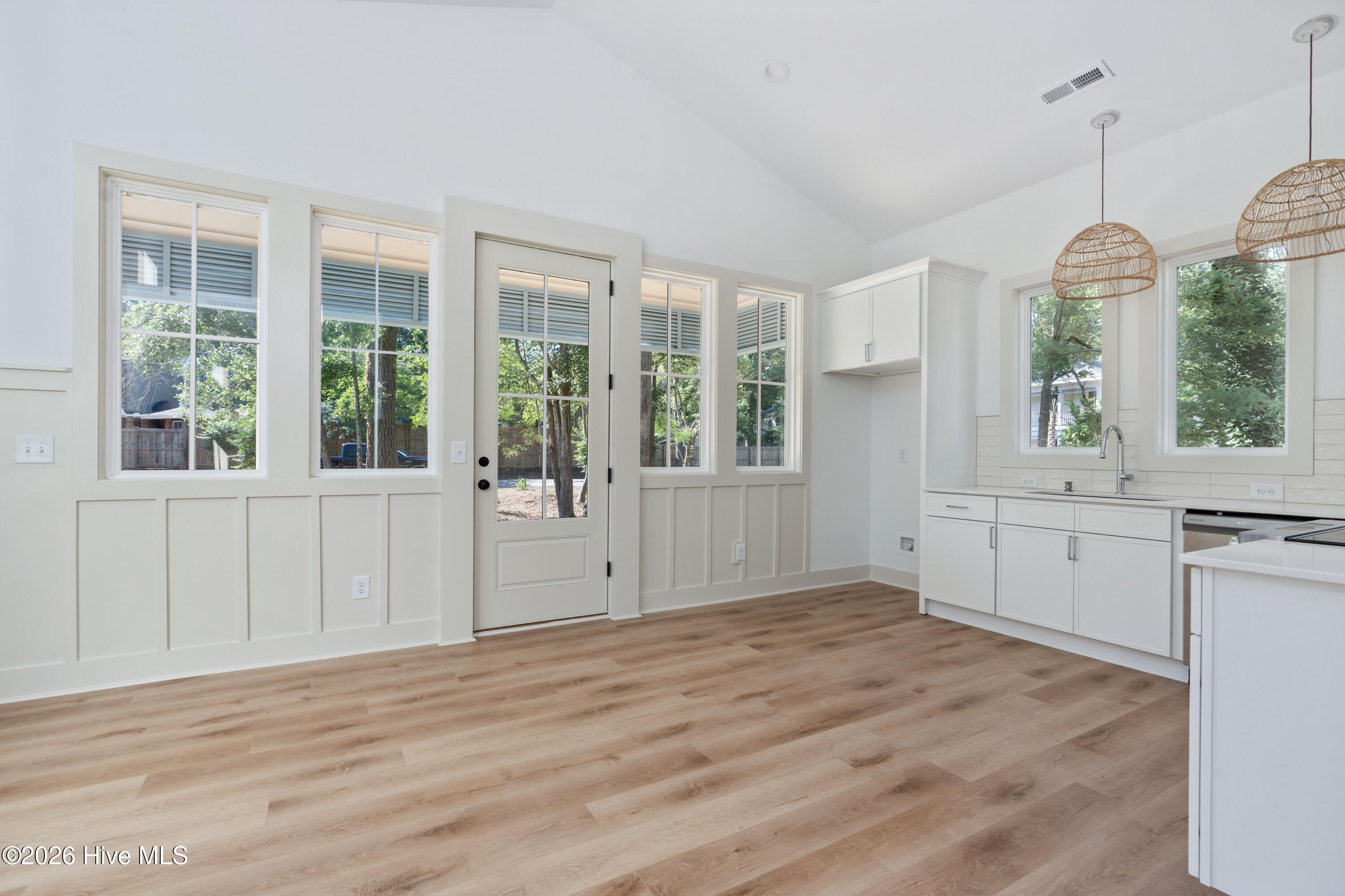 1106 Tree Canopy Way A Property Photo 5