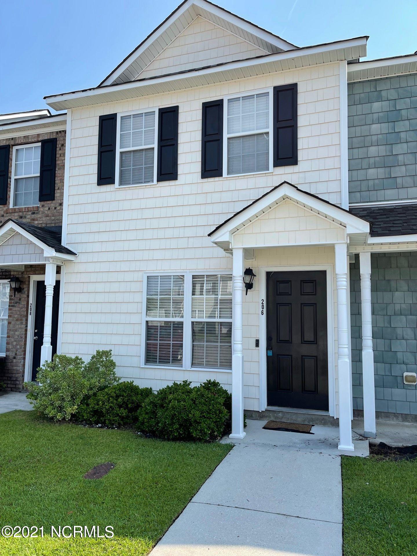 206 Bridgewood Drive Property Photo 1