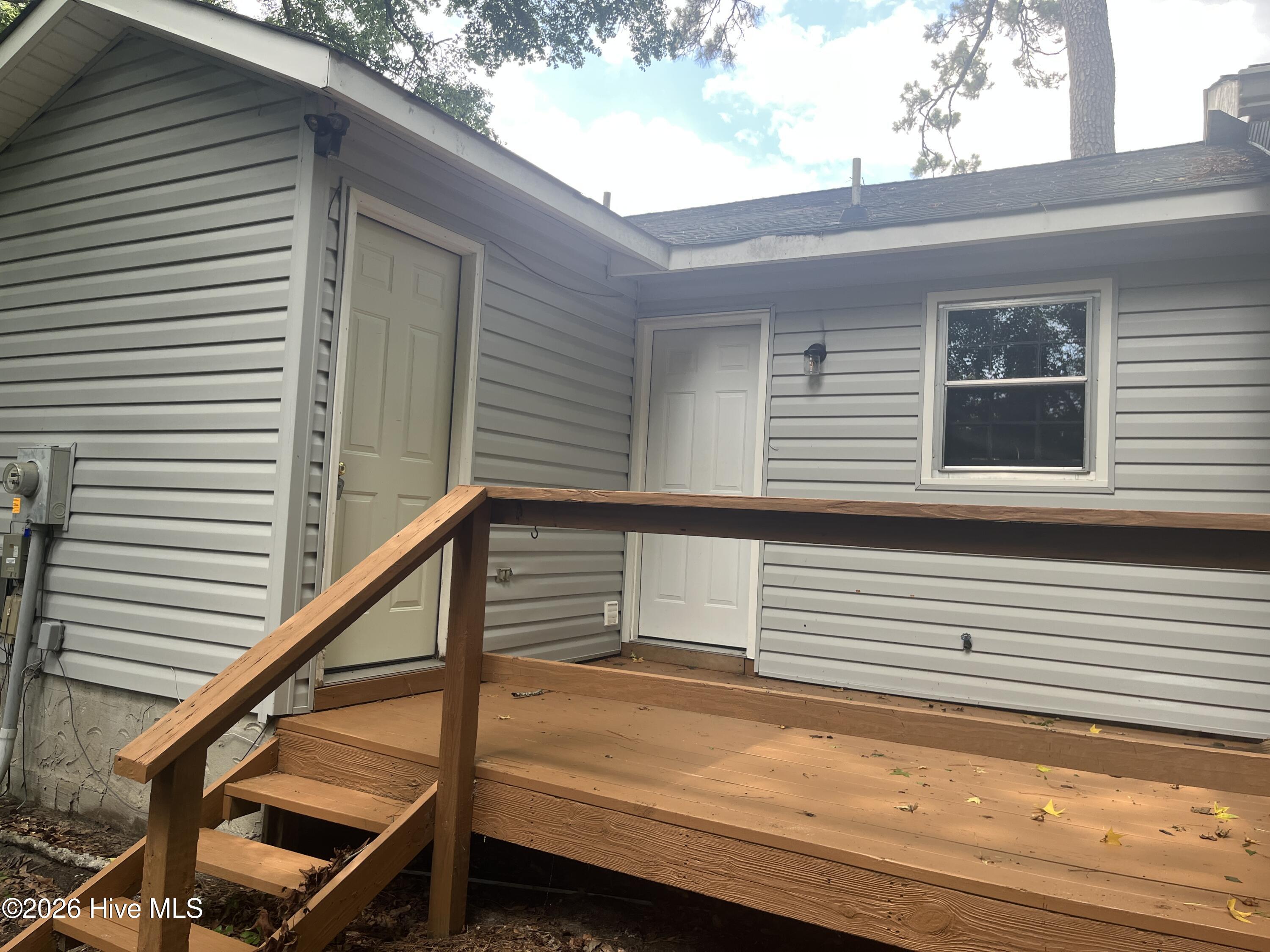 315 Cedar Creek Drive Property Photo 8