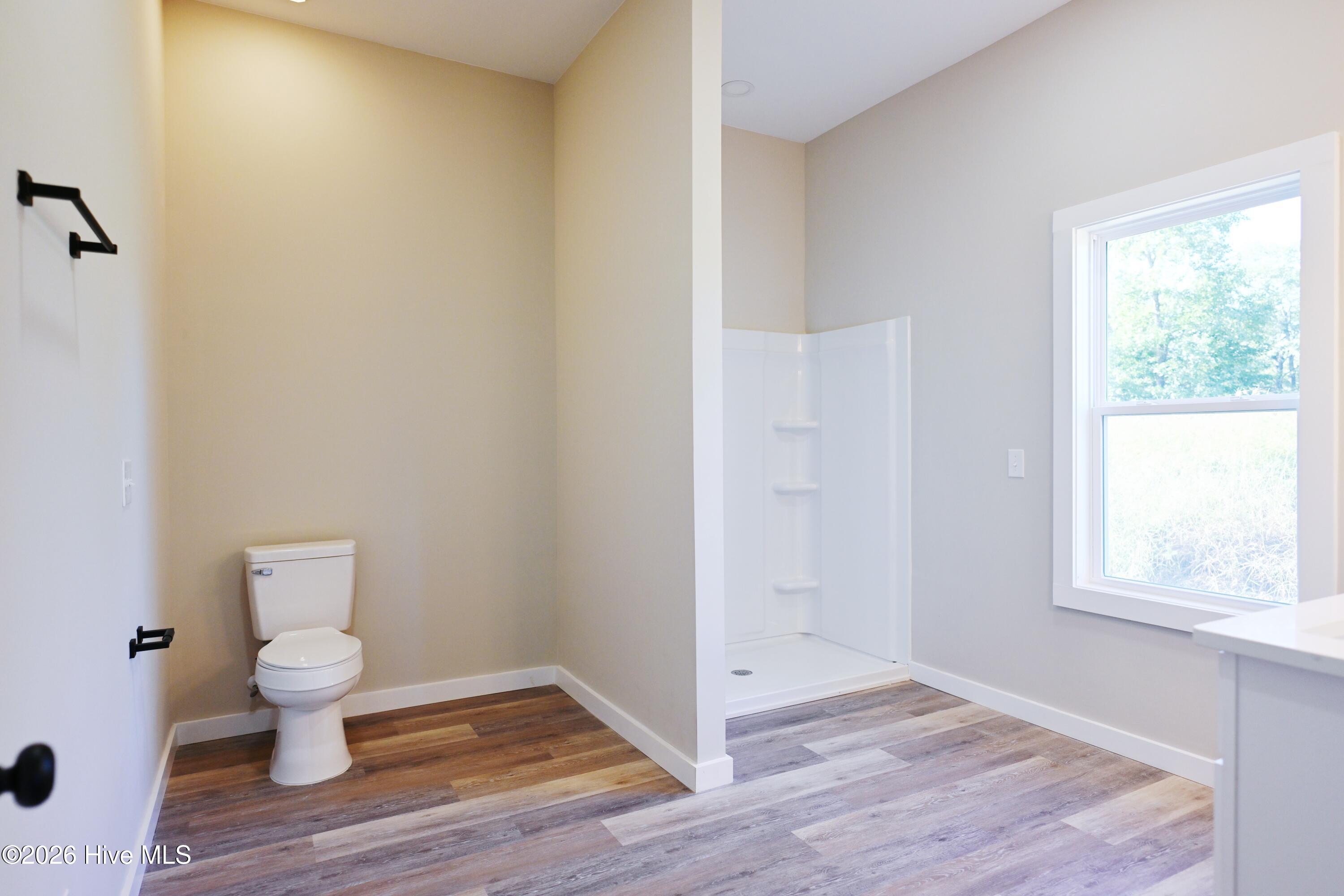 1053 Xian Way Property Photo 16