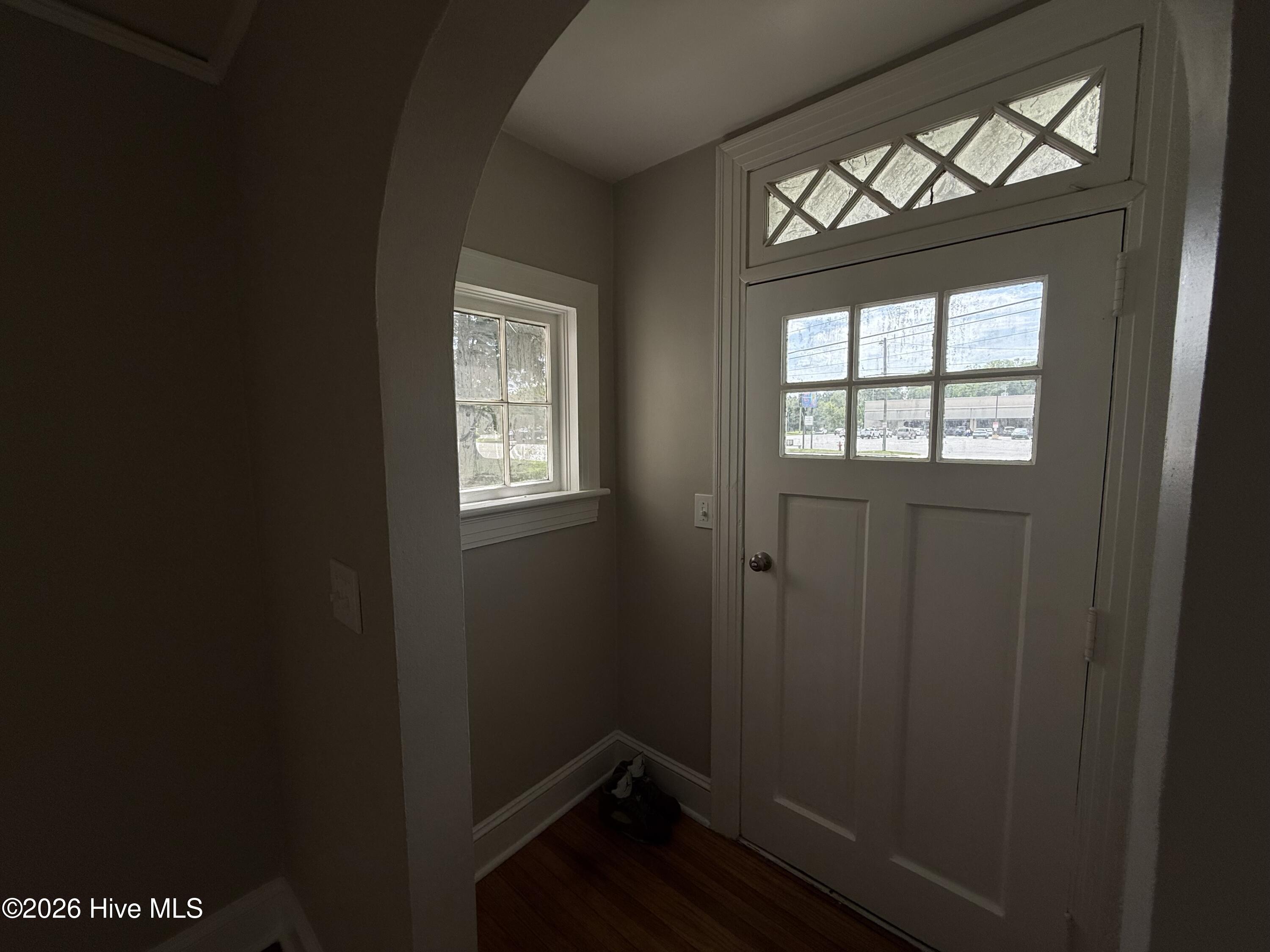 2519 S Memorial Drive Property Photo 3