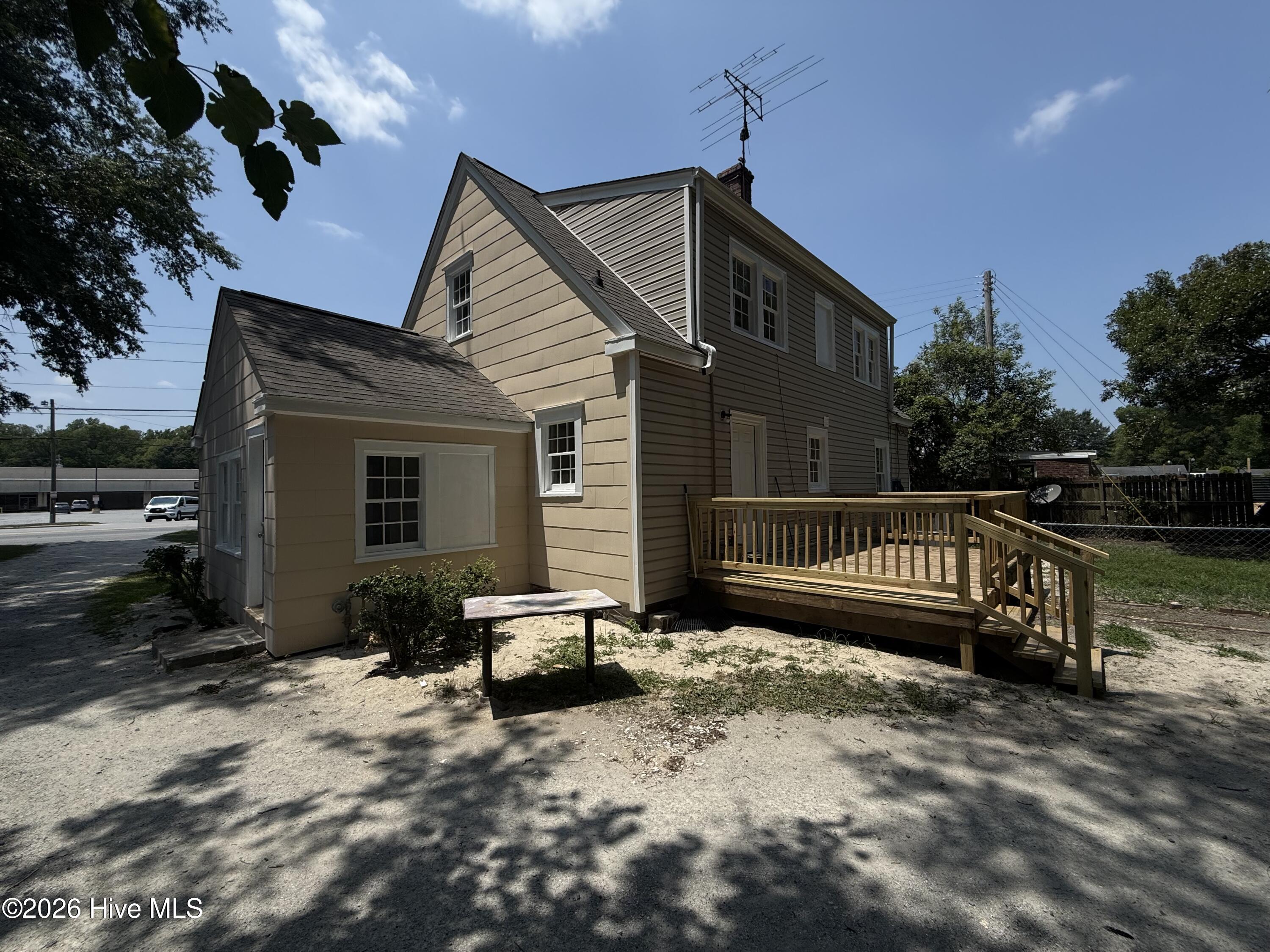 2519 S Memorial Drive Property Photo 17