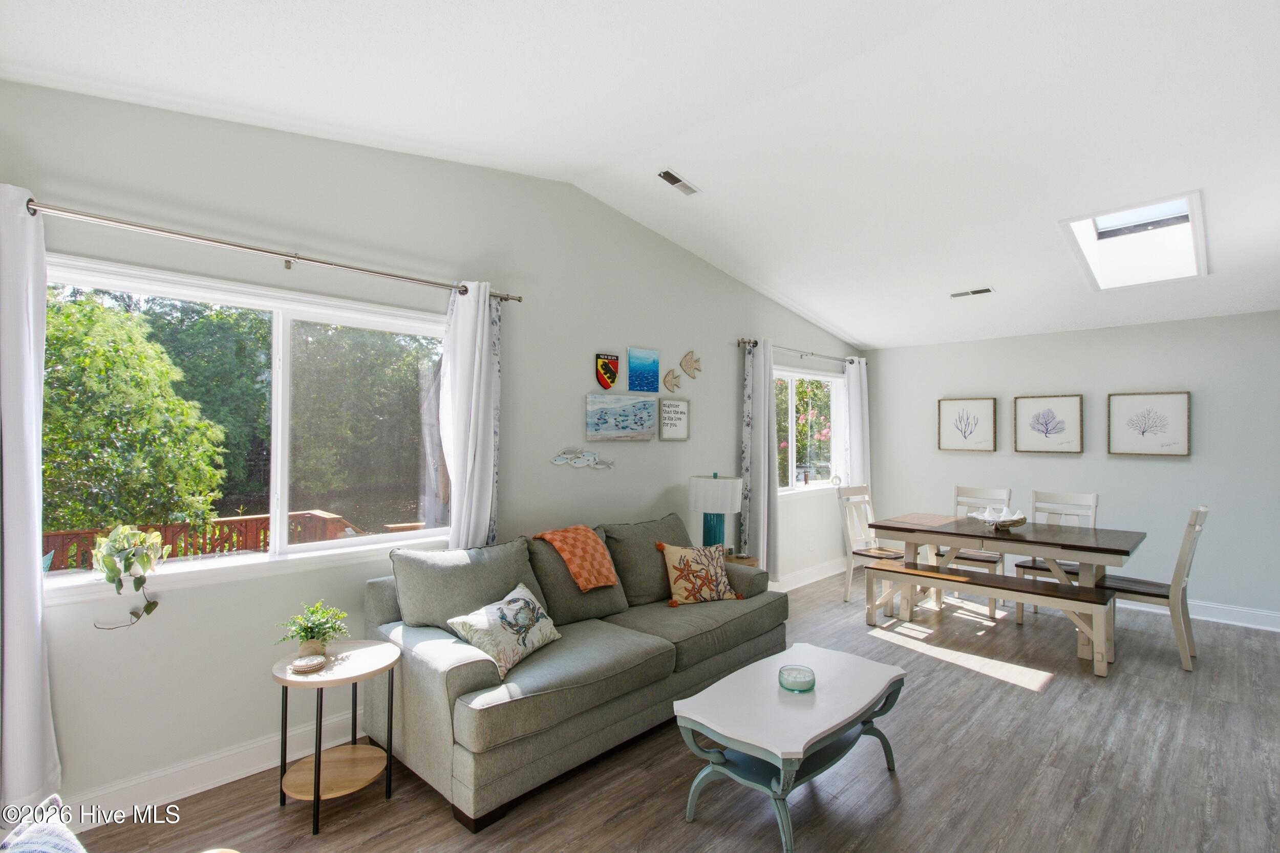 23 Harbour Walk Property Photo 8
