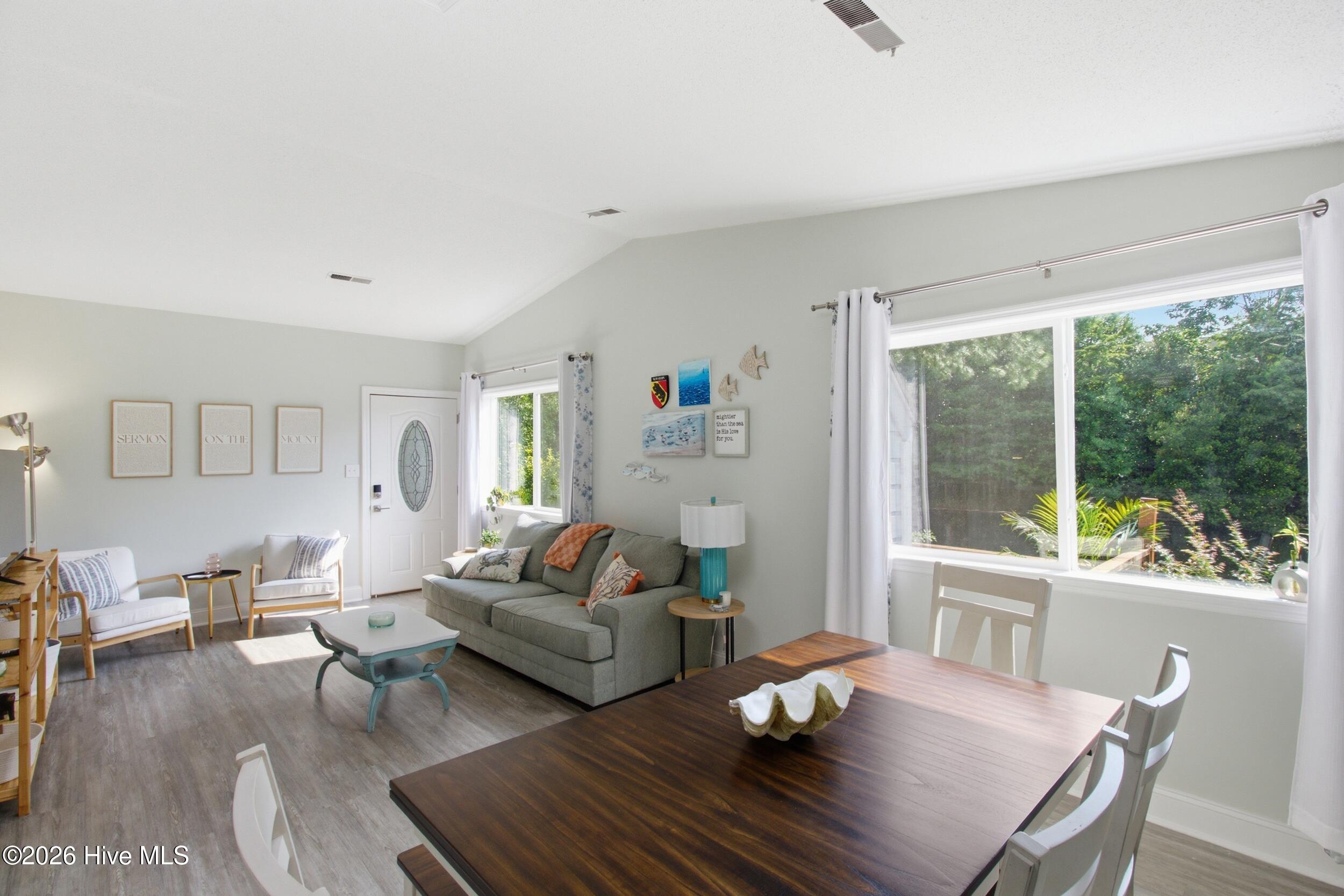 23 Harbour Walk Property Photo 9