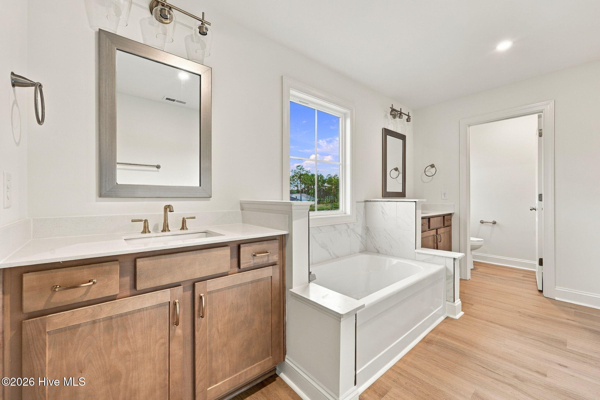 510 Amersham Road Property Photo 33