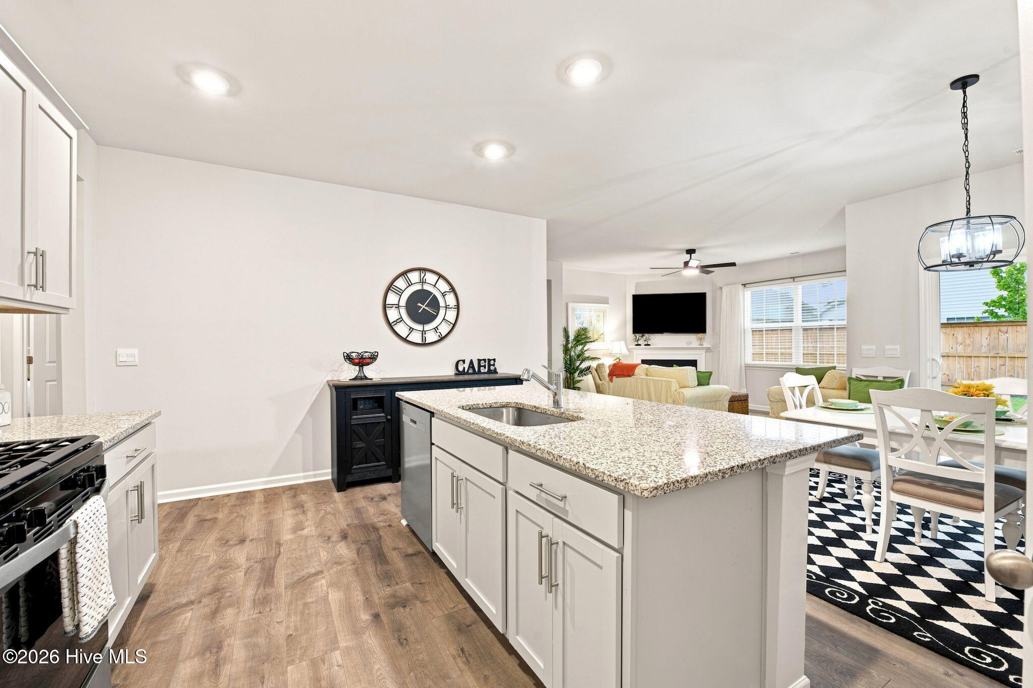 2013 Montford Drive Property Photo 12