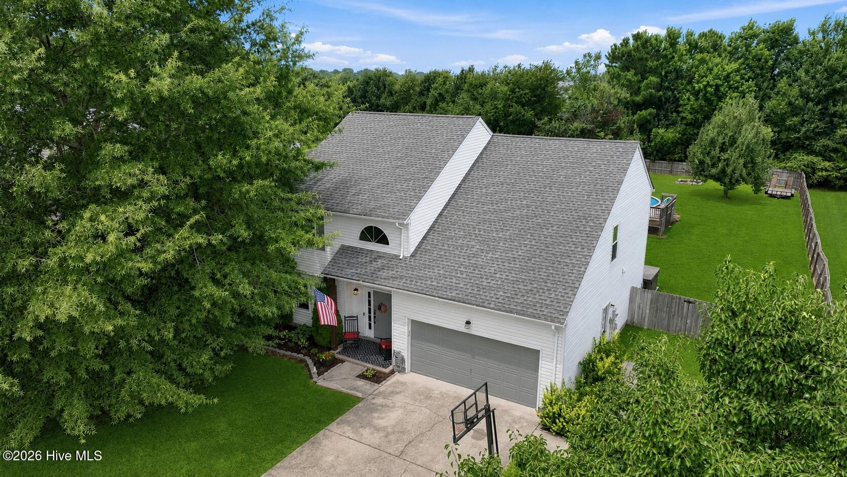 204 Eagle Creek Road Property Photo 2