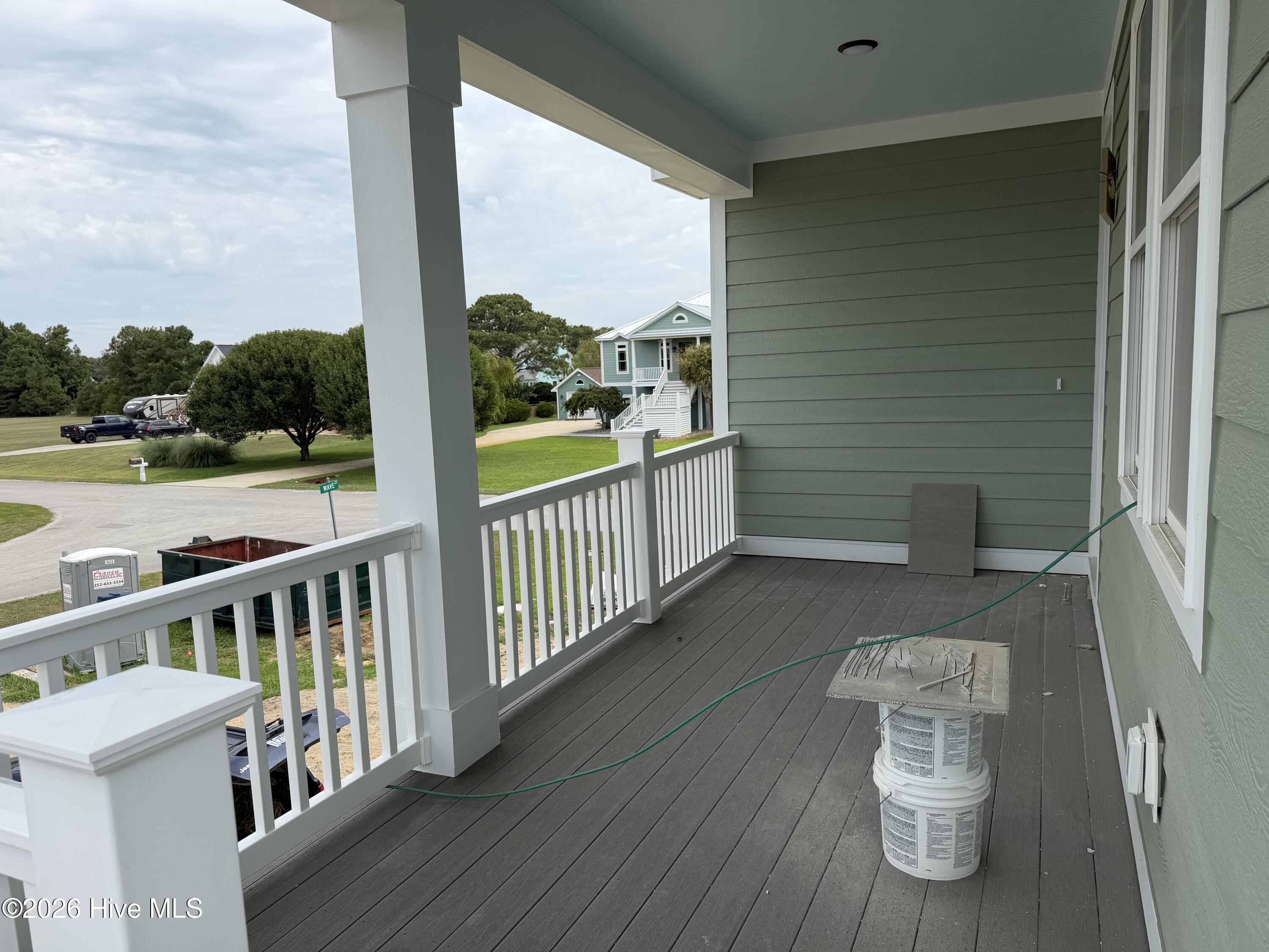 101 Wave Court Property Photo 8