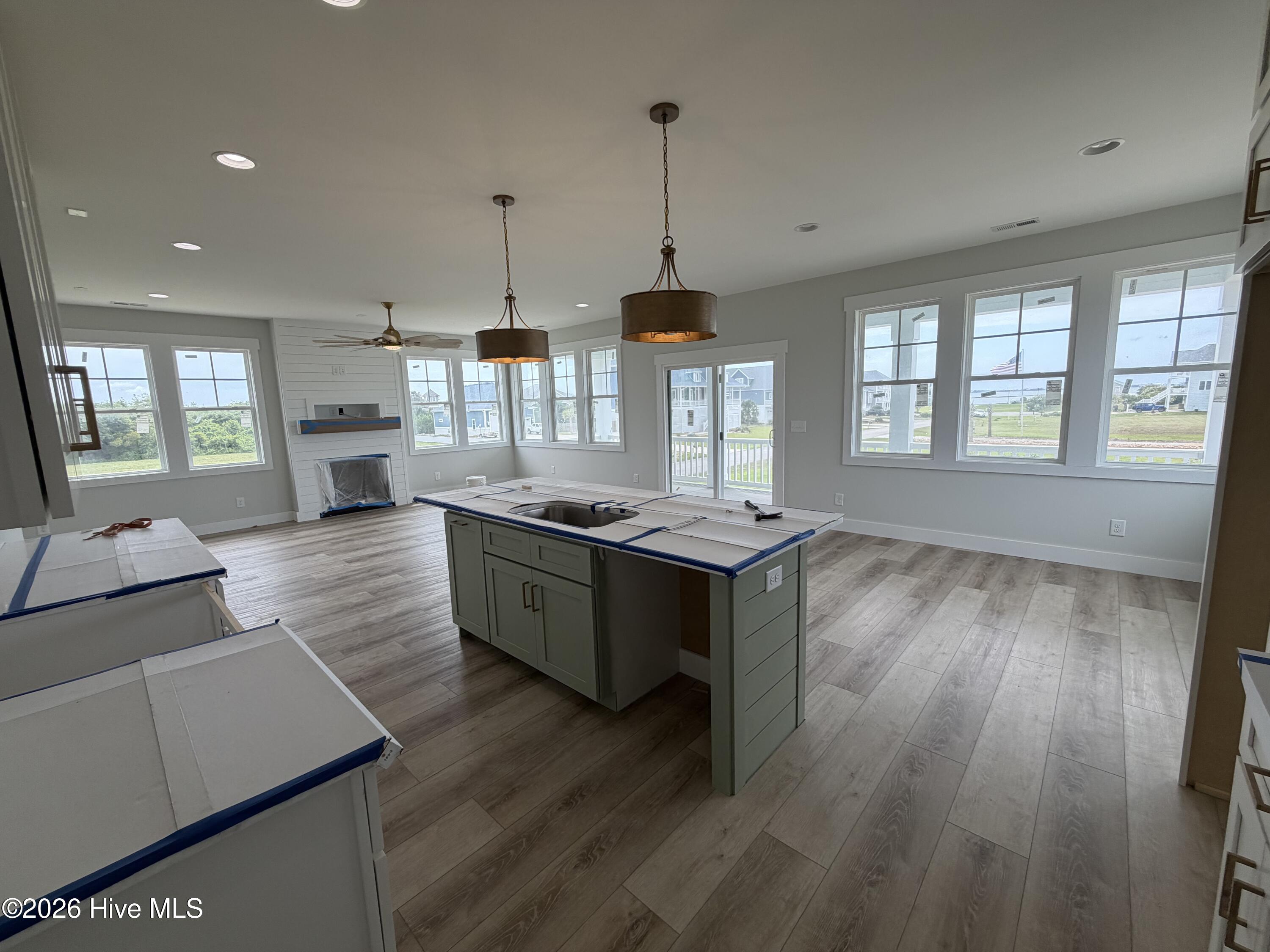 101 Wave Court Property Photo 18