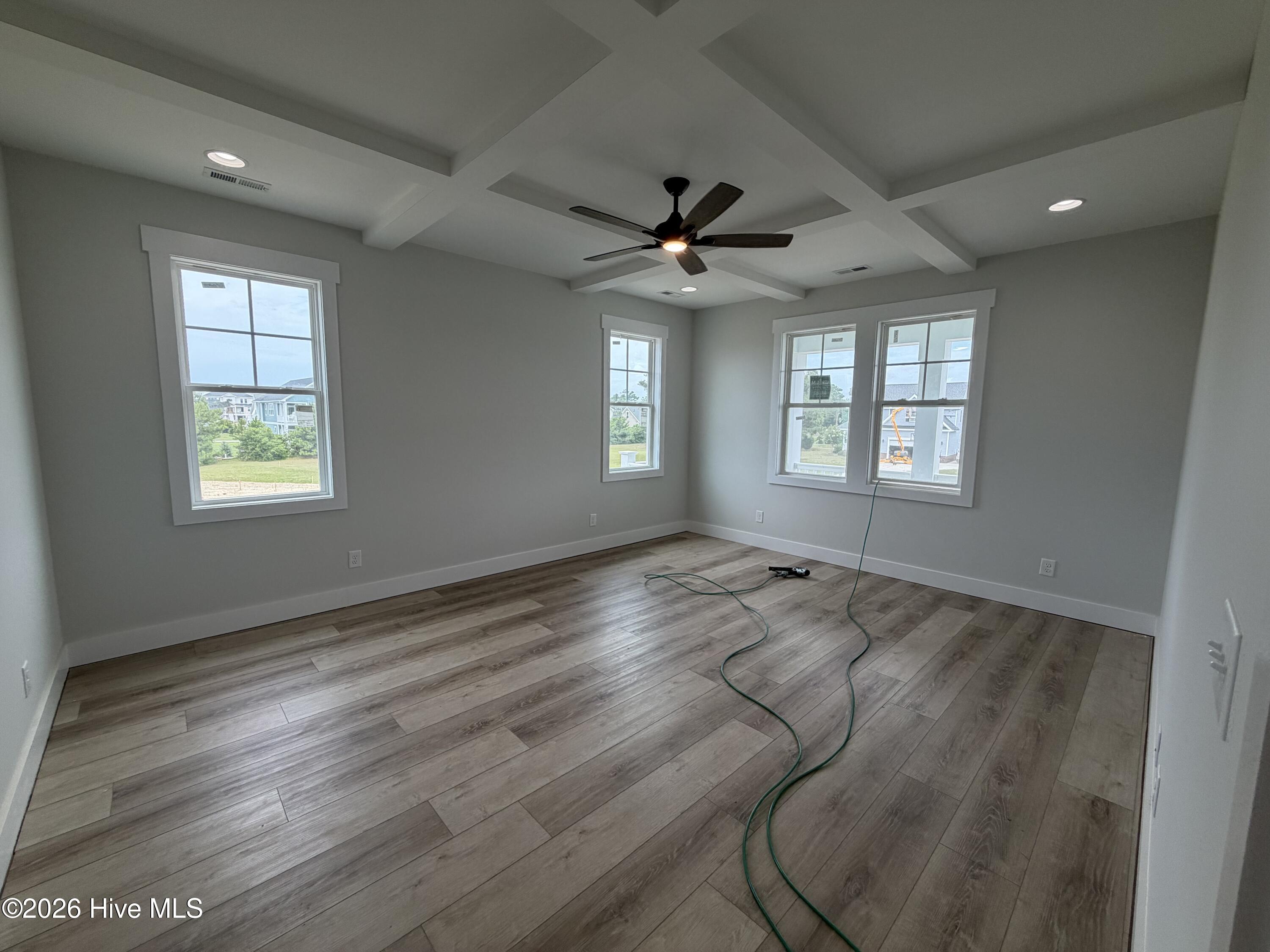 101 Wave Court Property Photo 27