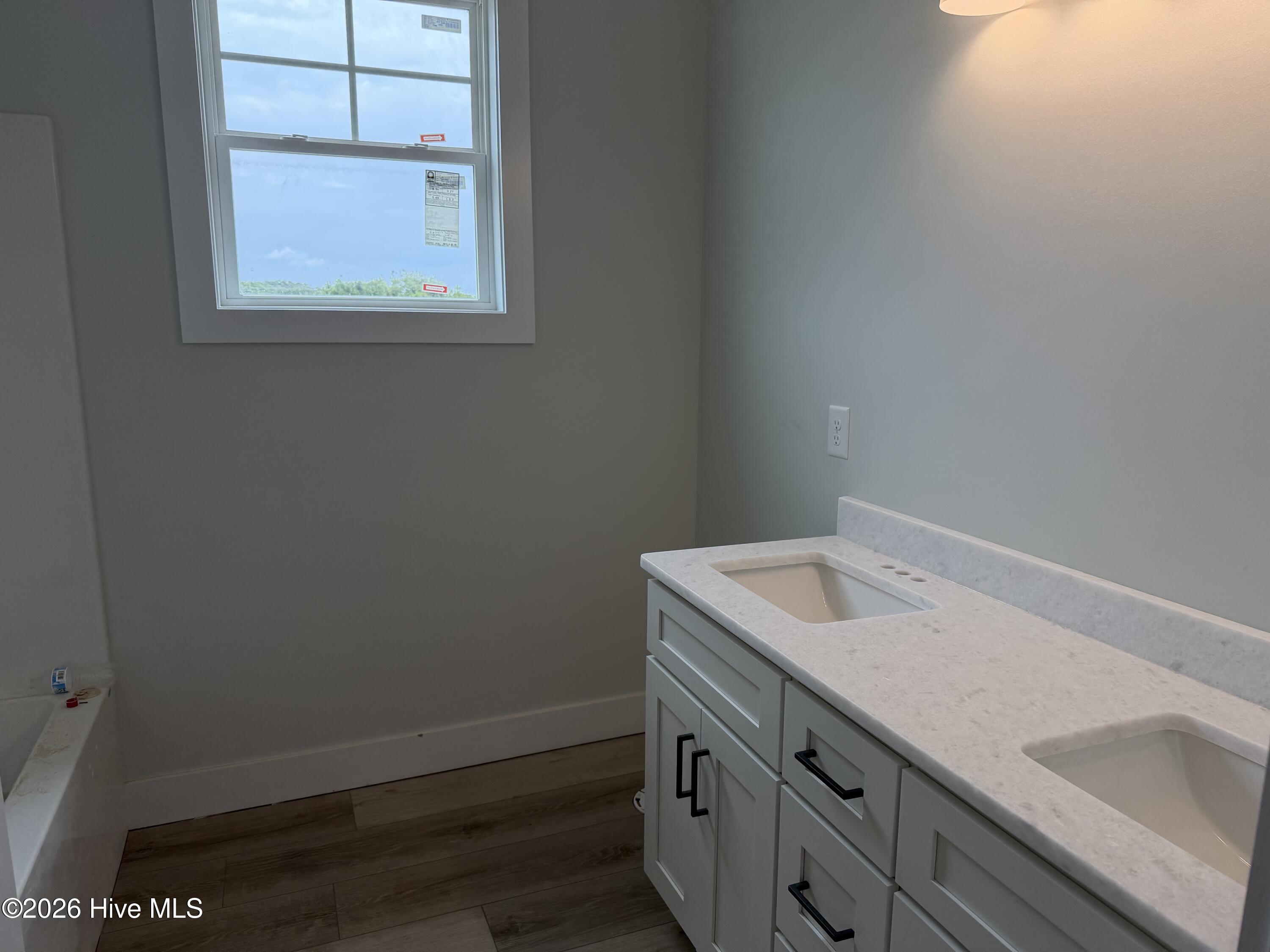 101 Wave Court Property Photo 31