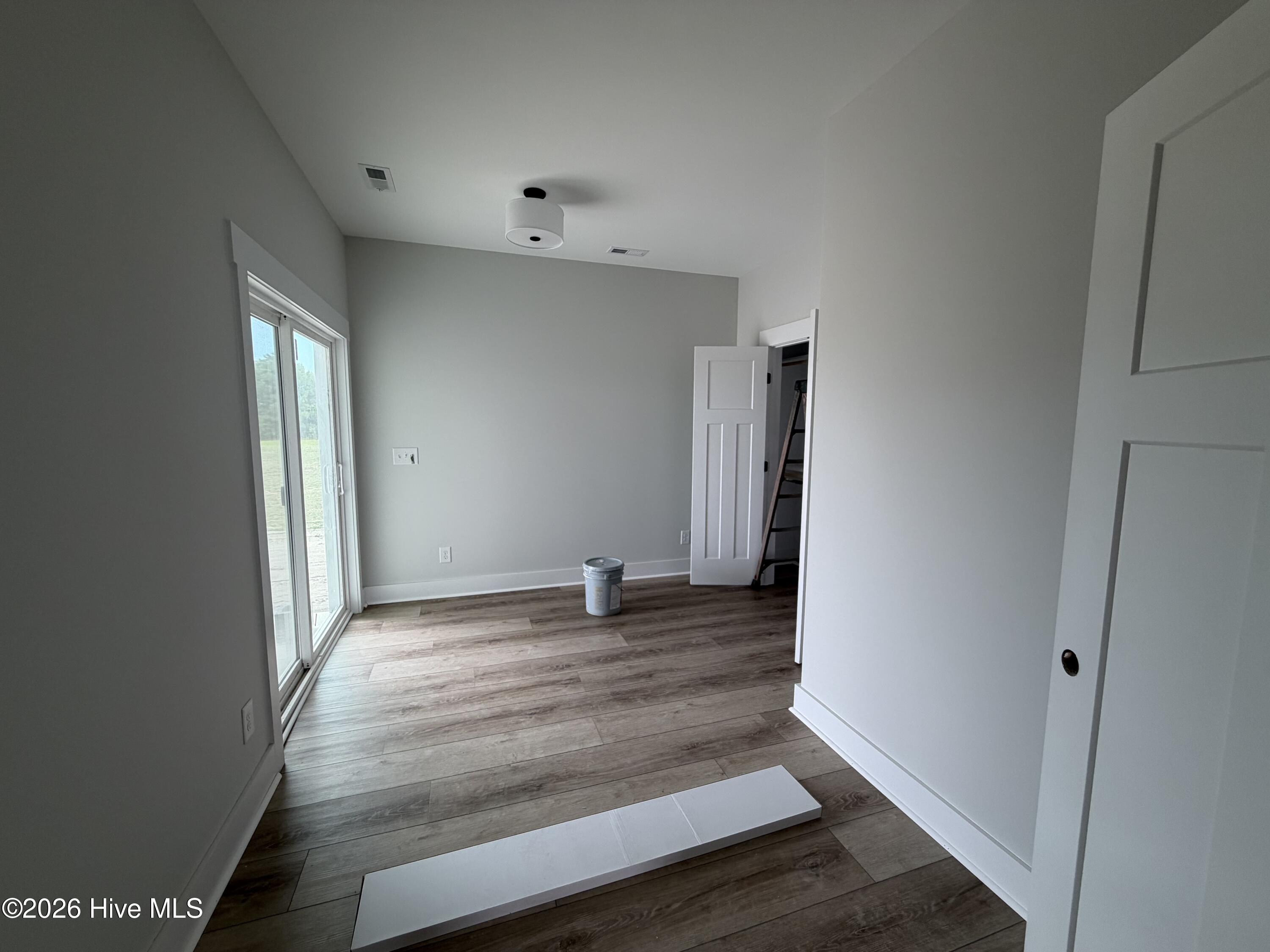 101 Wave Court Property Photo 39