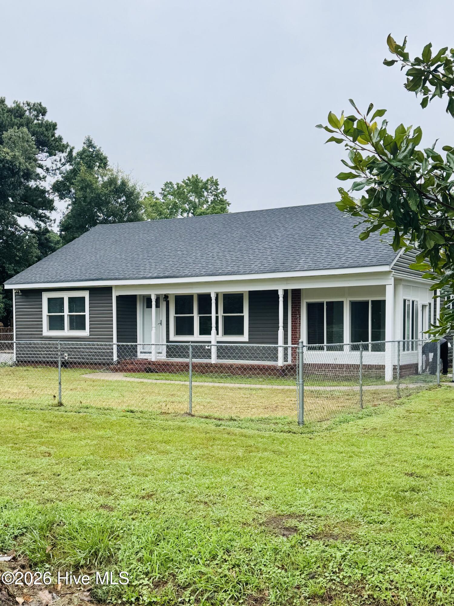 111 Ferry Road Property Photo 1