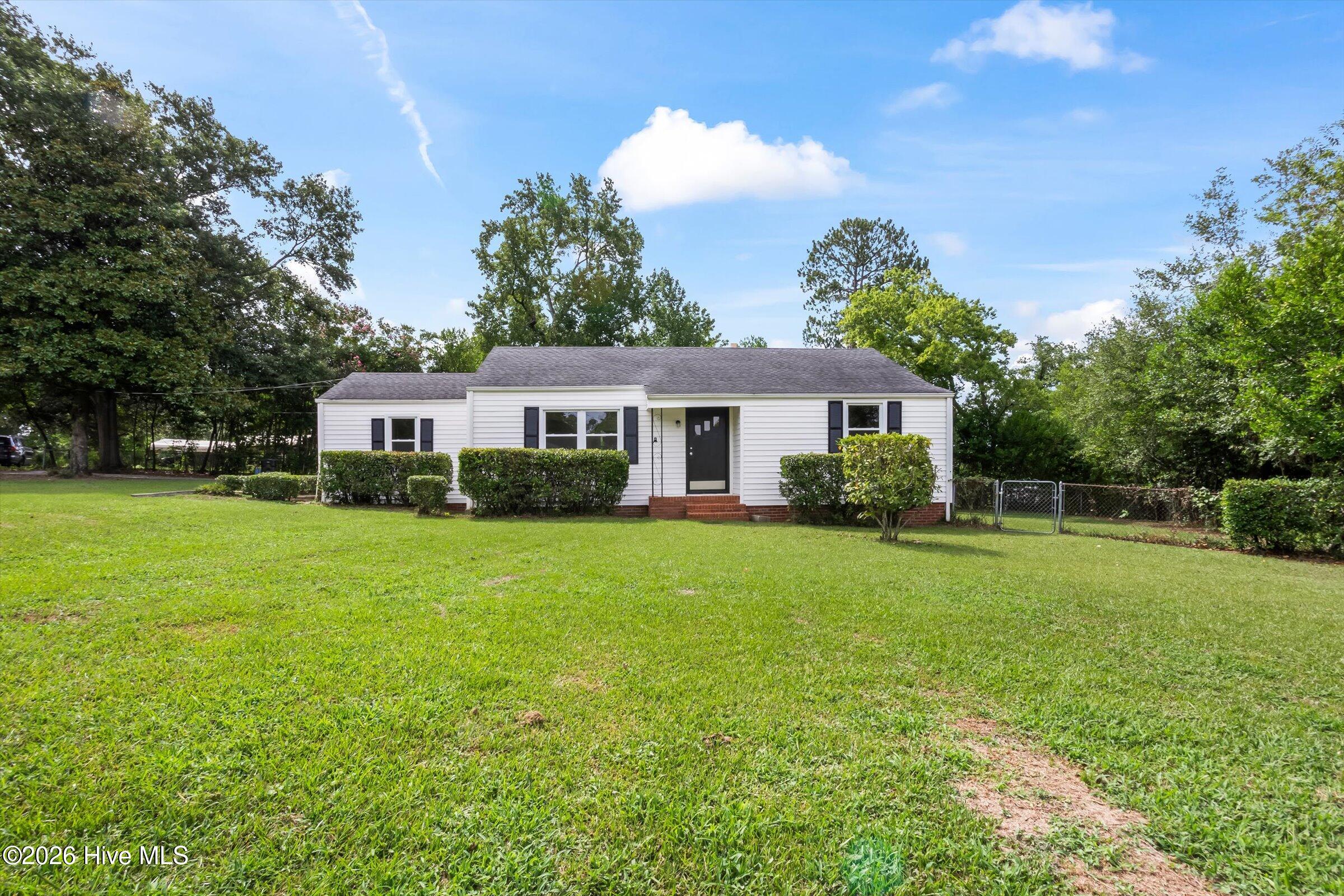 1019 Skyview Drive Property Photo 3