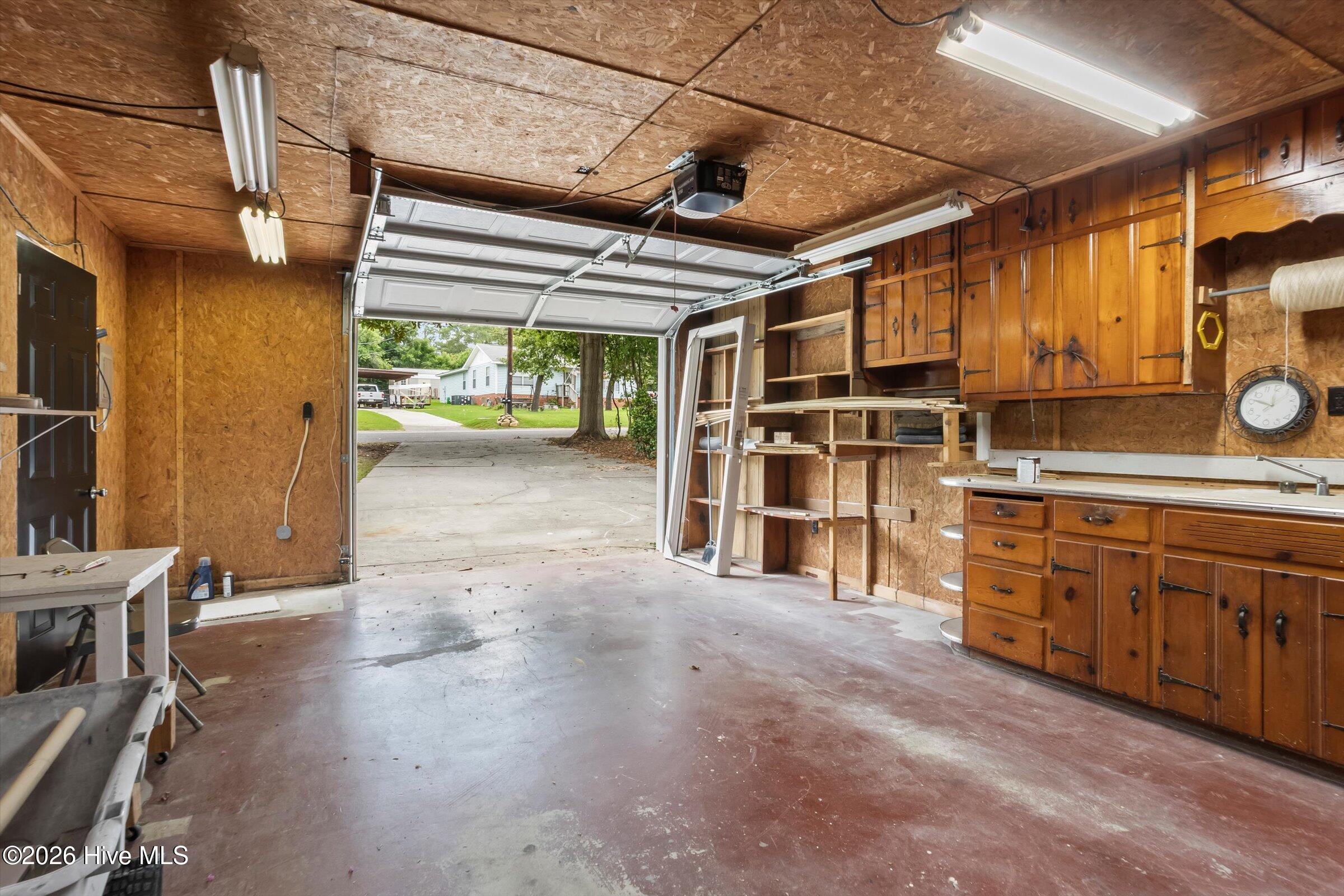1019 Skyview Drive Property Photo 33