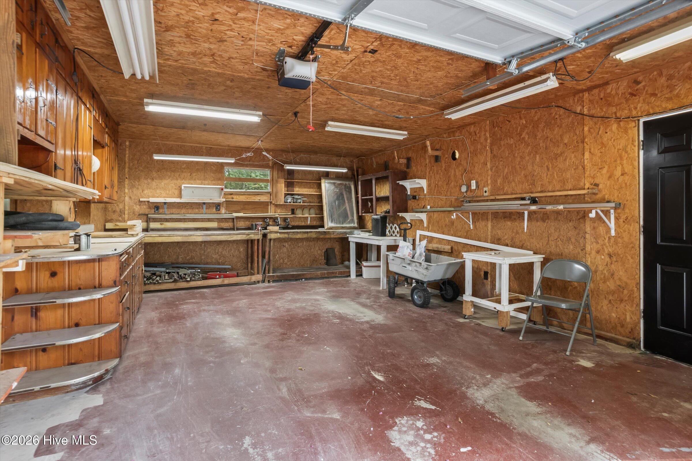 1019 Skyview Drive Property Photo 35