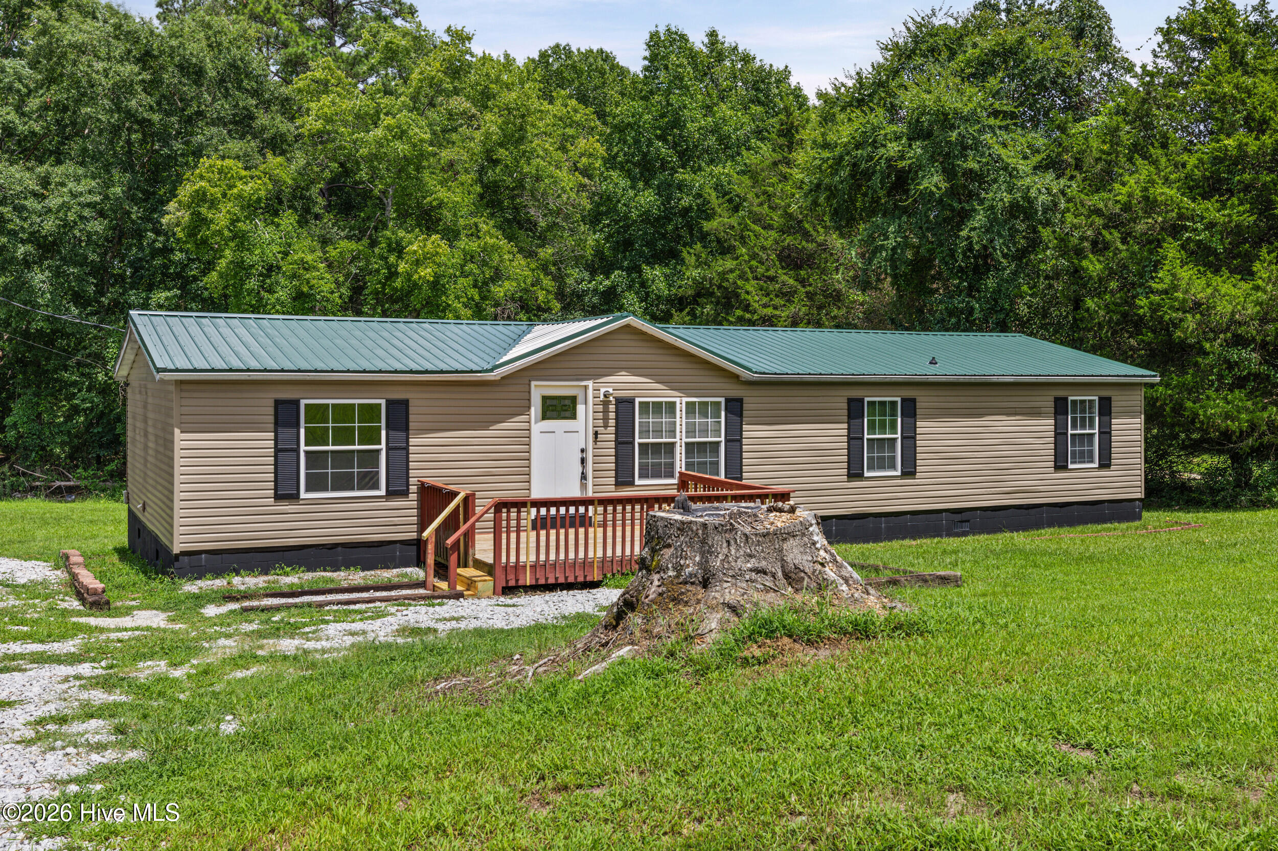 7537 Winfield Road Property Photo 3
