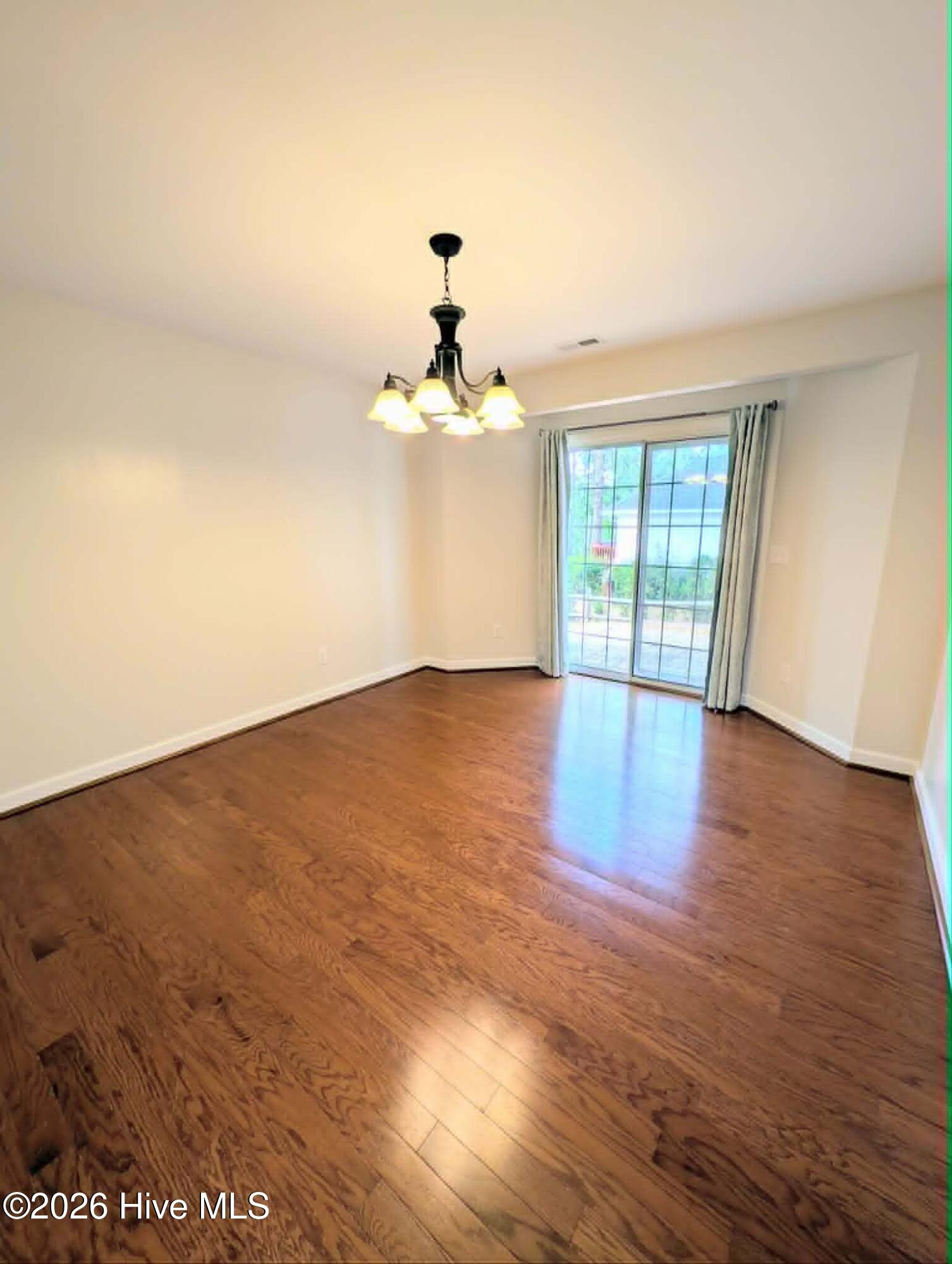 39 Bedford Circle Property Photo 12