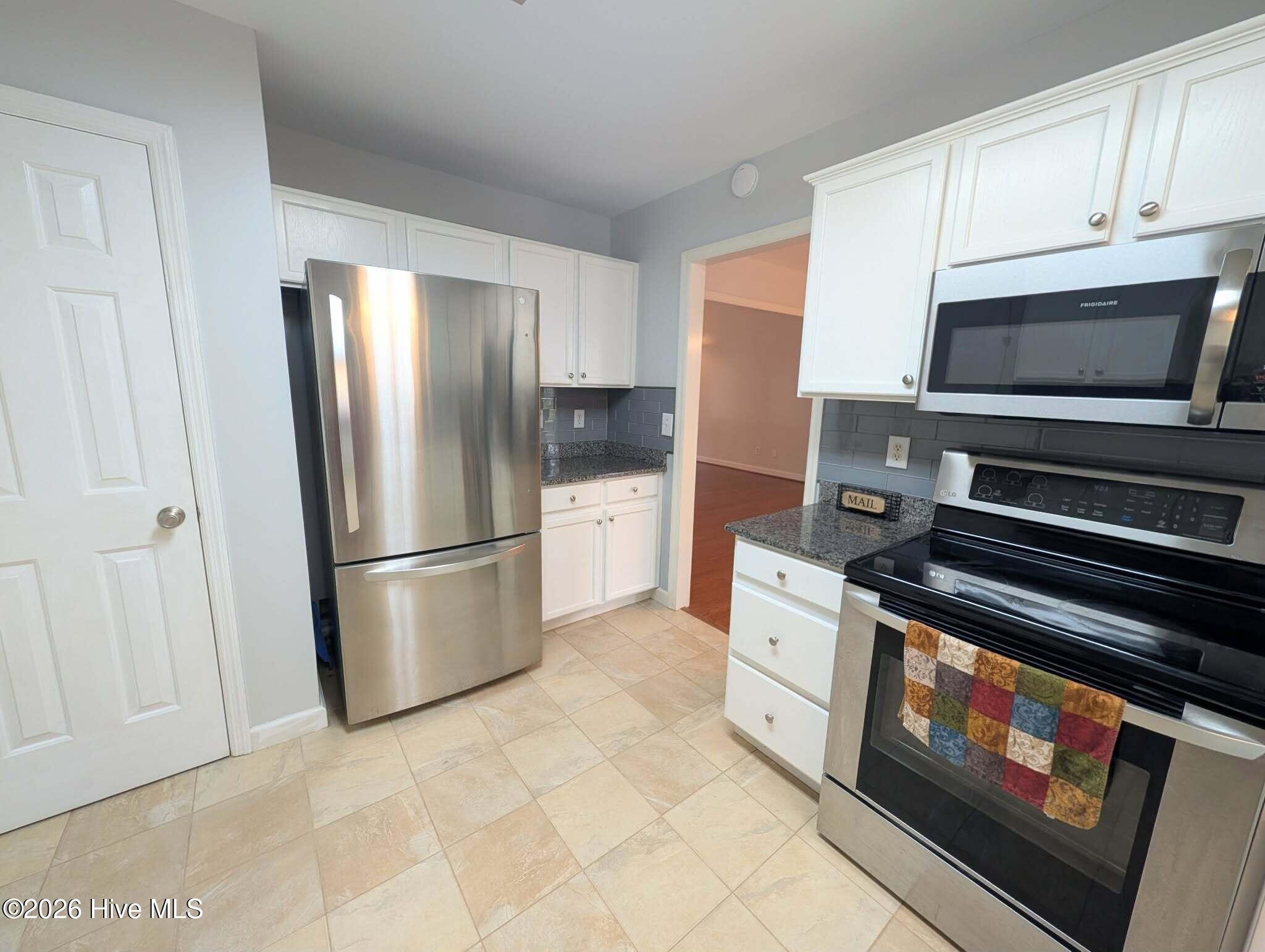 39 Bedford Circle Property Photo 15