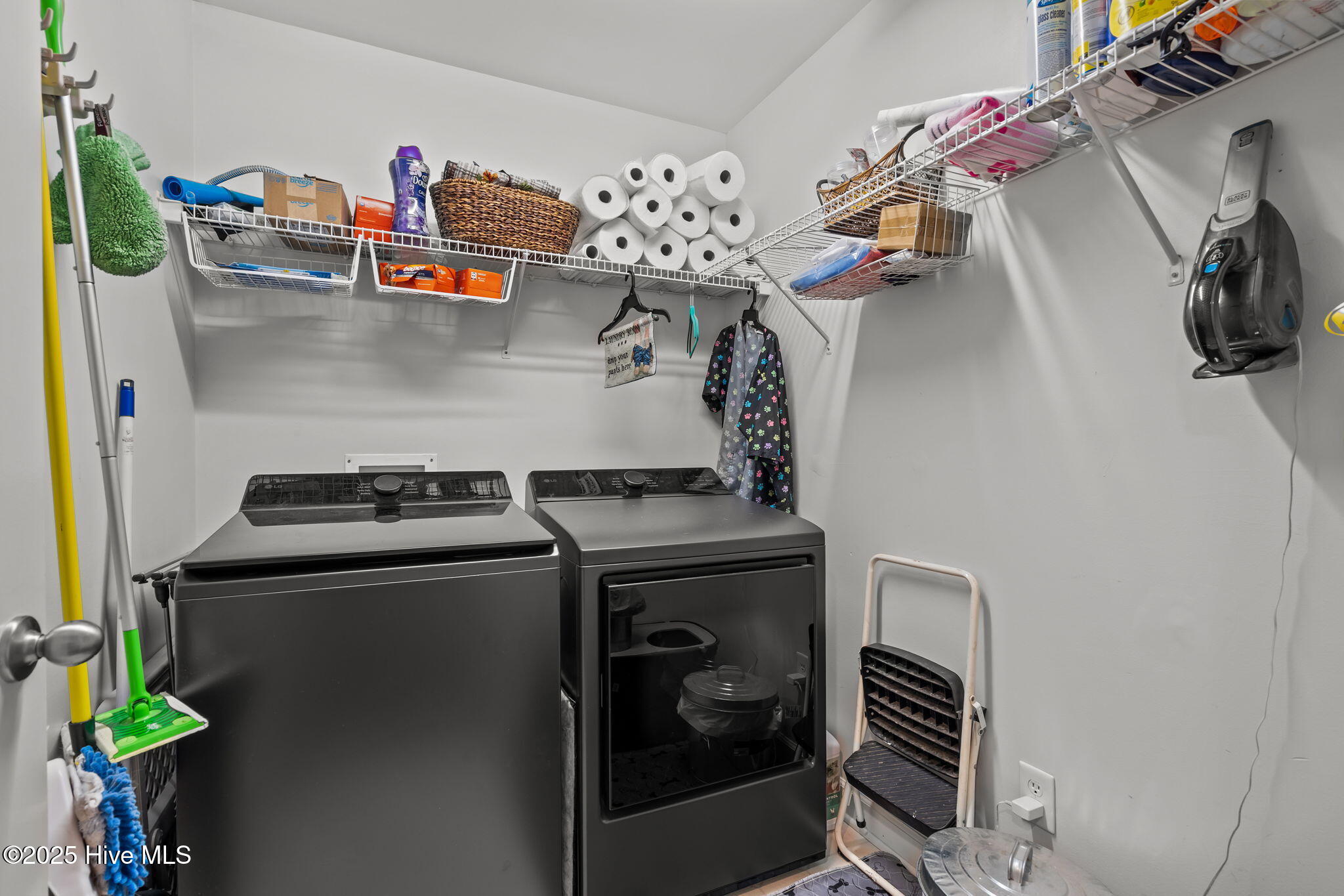 39 Bedford Circle Property Photo 17