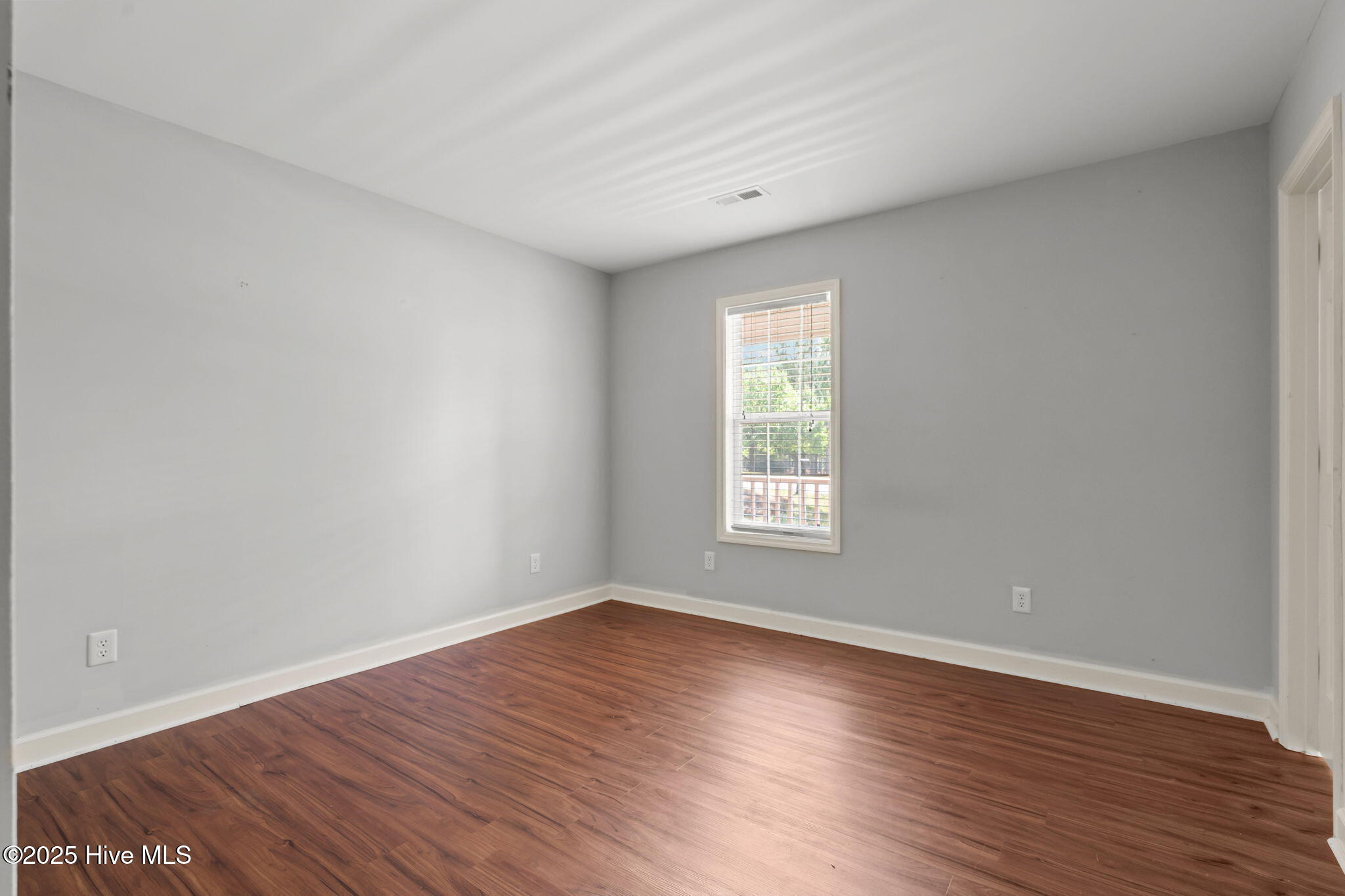 39 Bedford Circle Property Photo 28