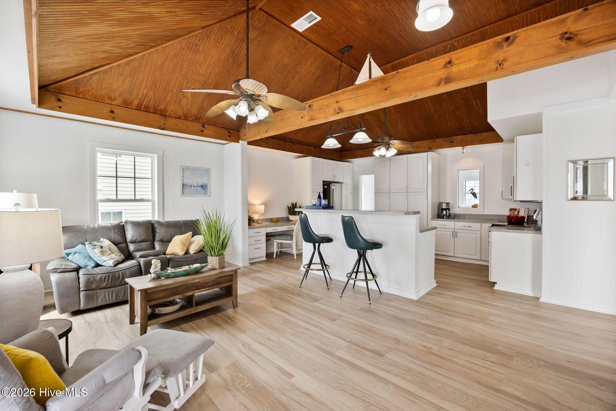 1202 Canal Drive Property Photo 4